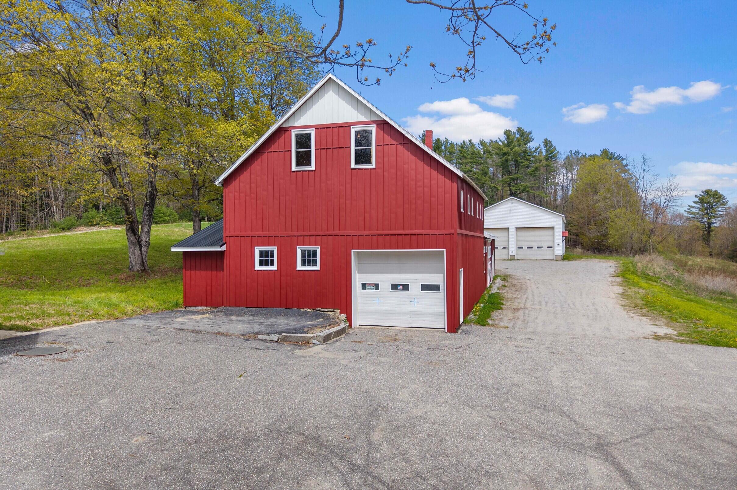 main property photo 38