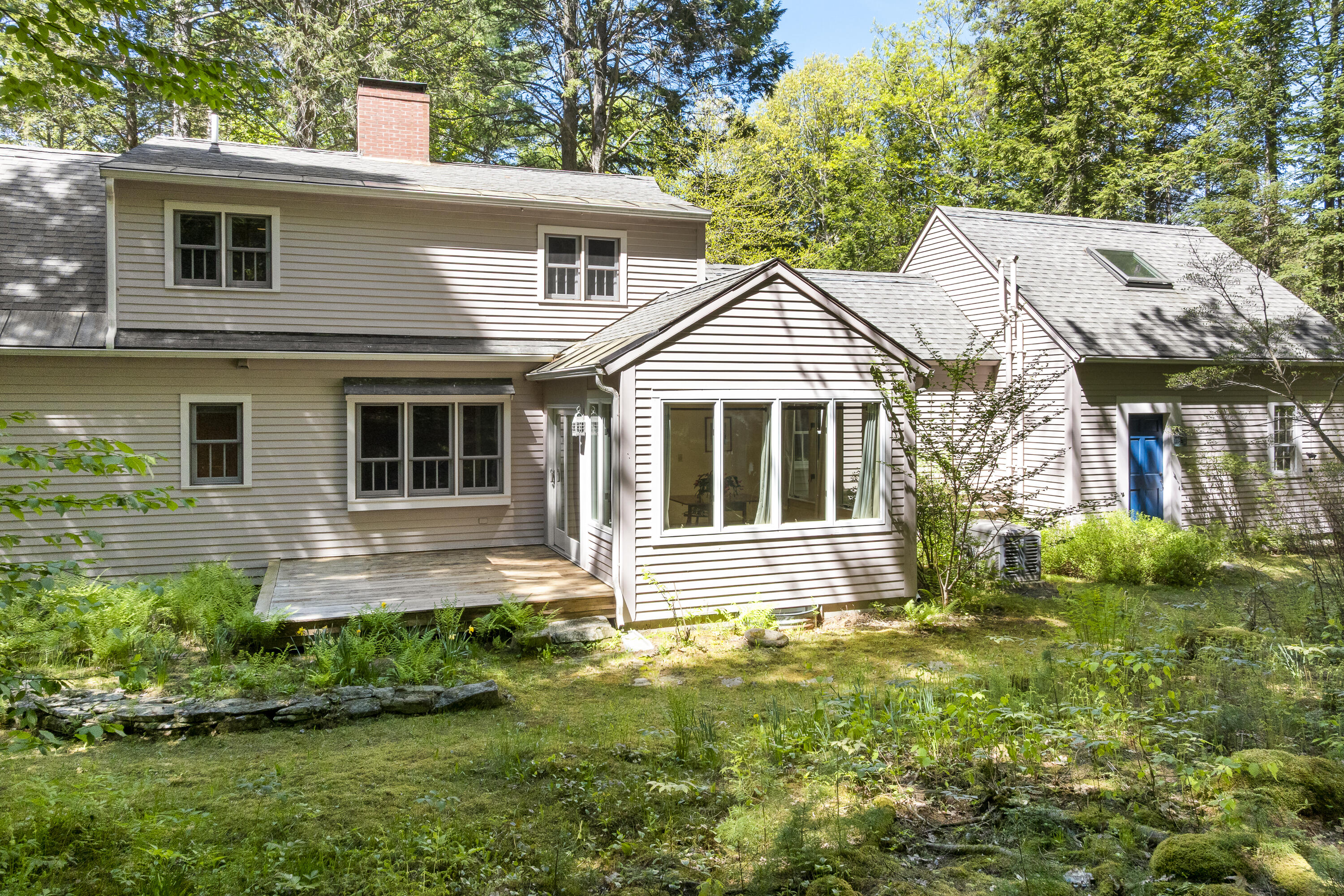 main property photo 18