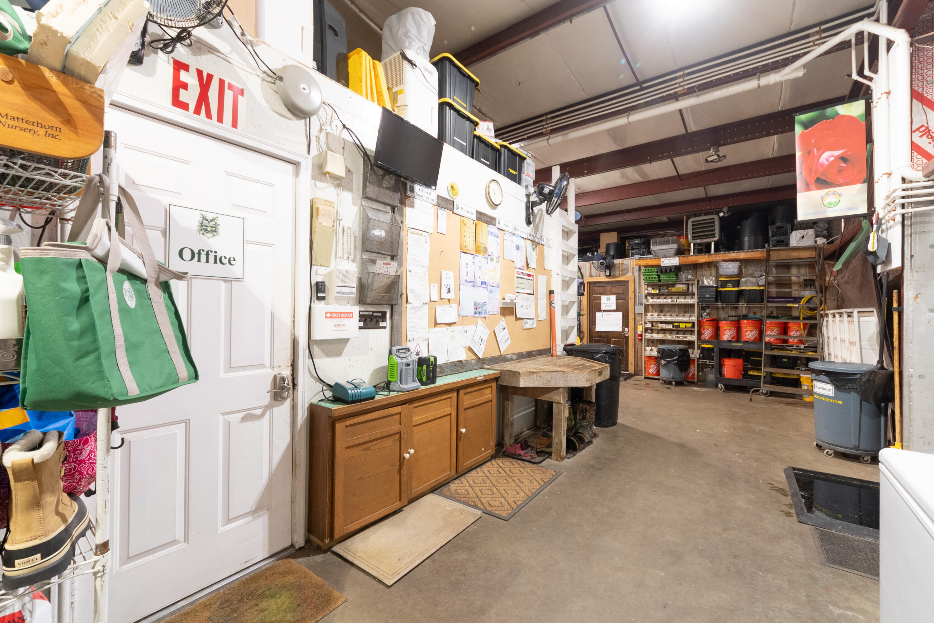 main property photo 16