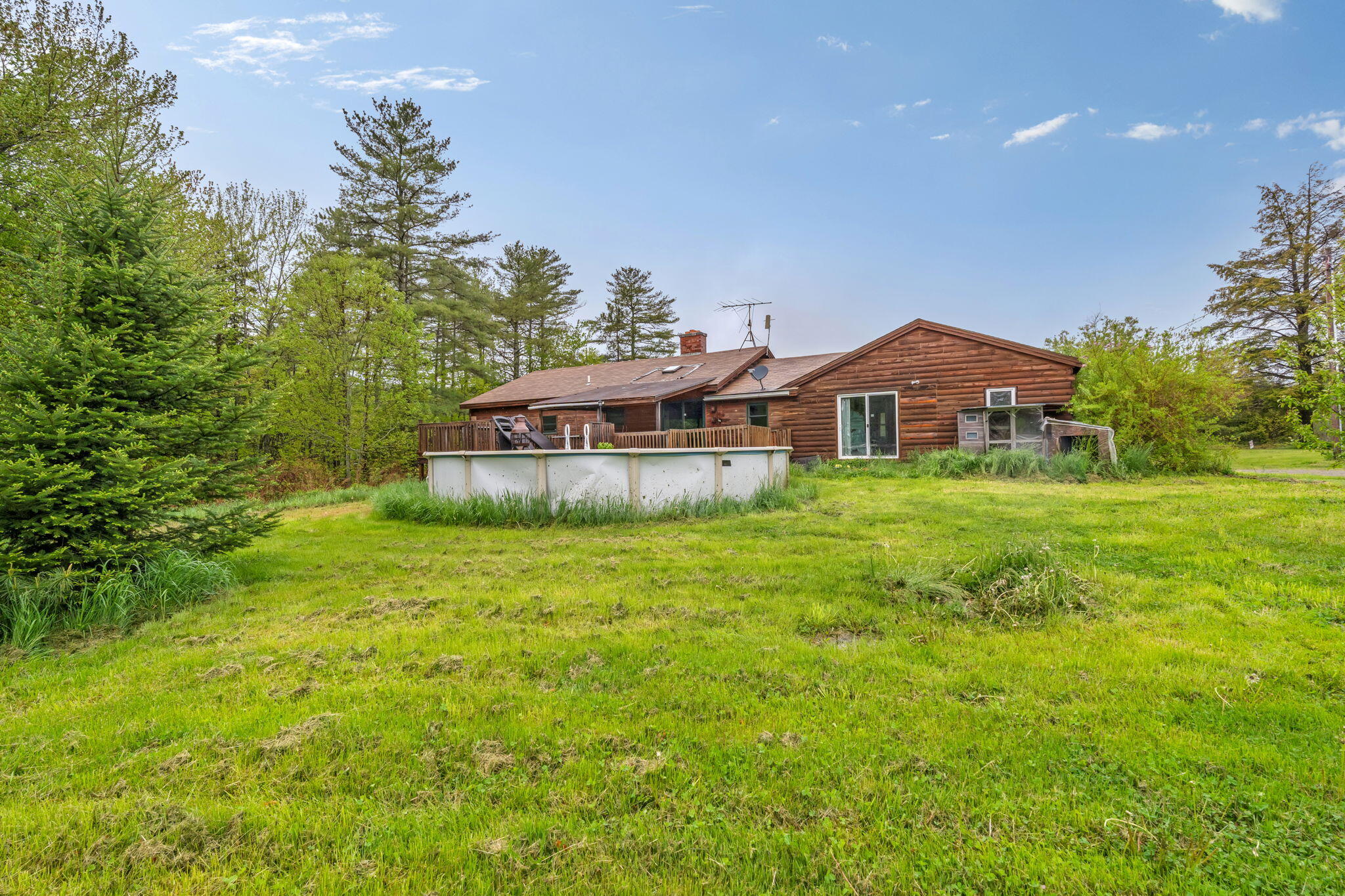 main property photo 43