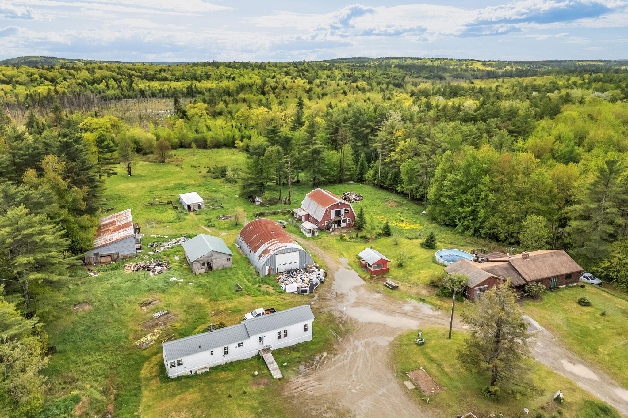 main property photo 48