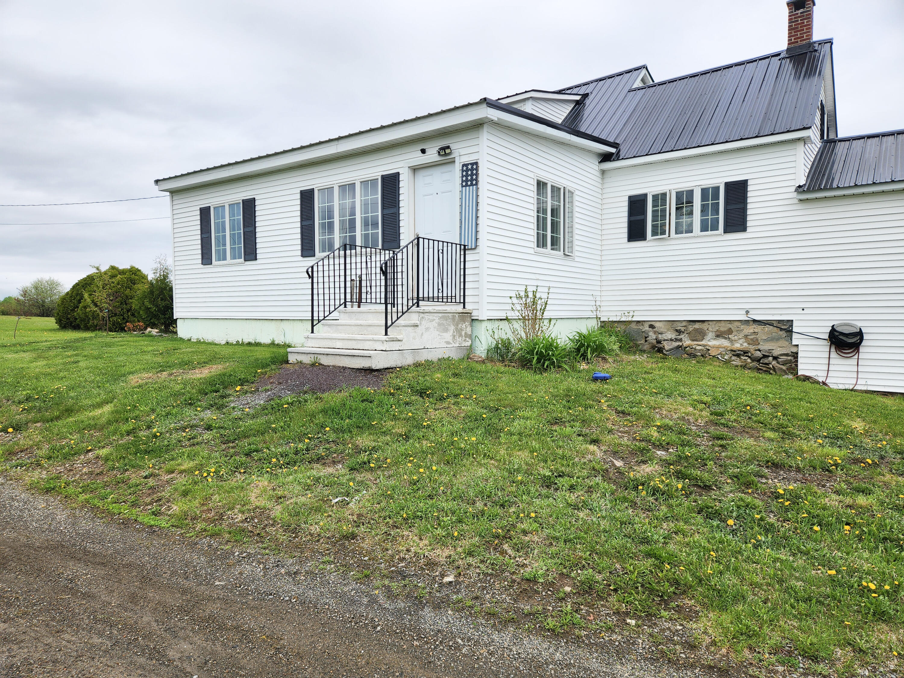main property photo 64