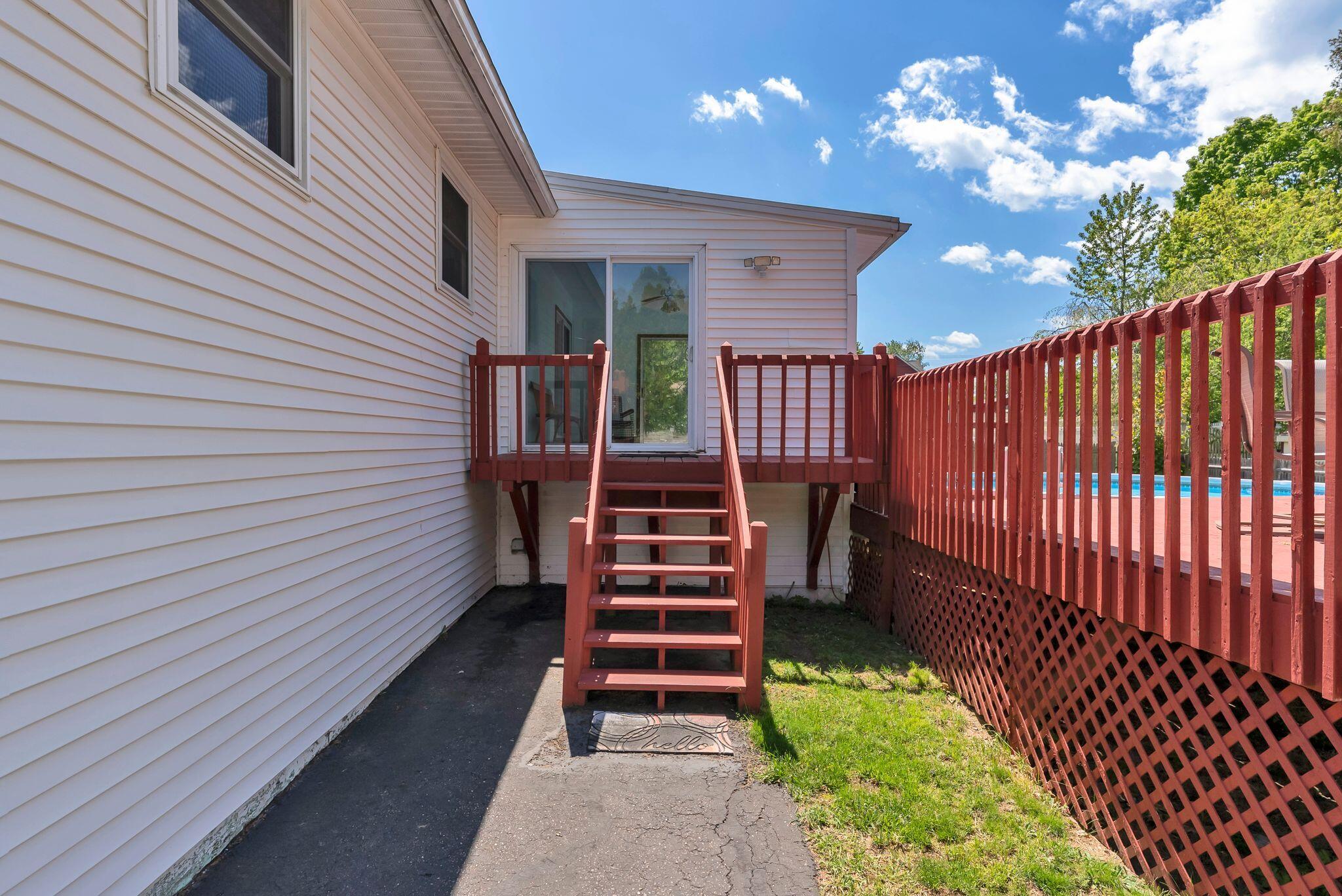 main property photo 60