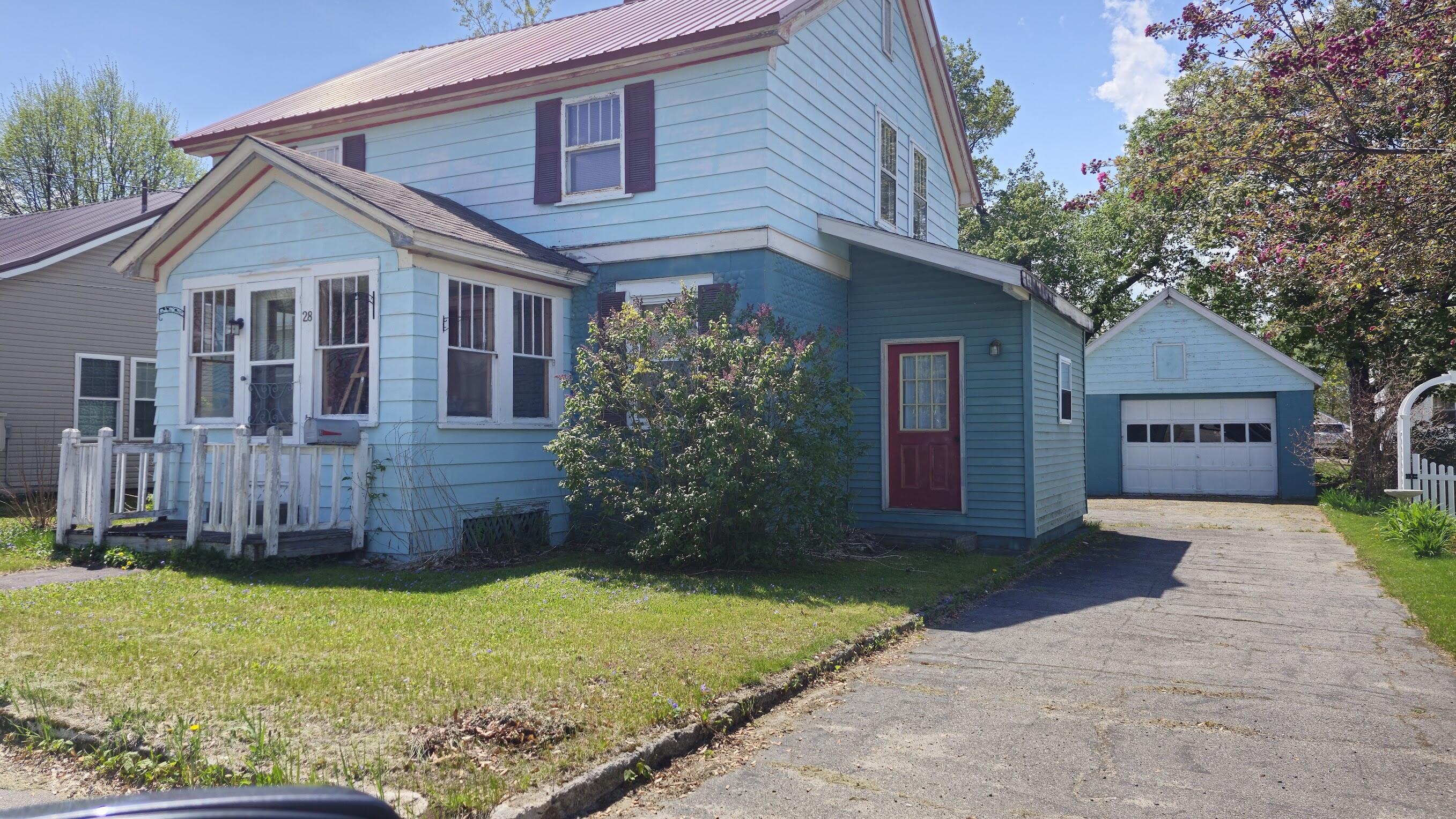 main property photo 28