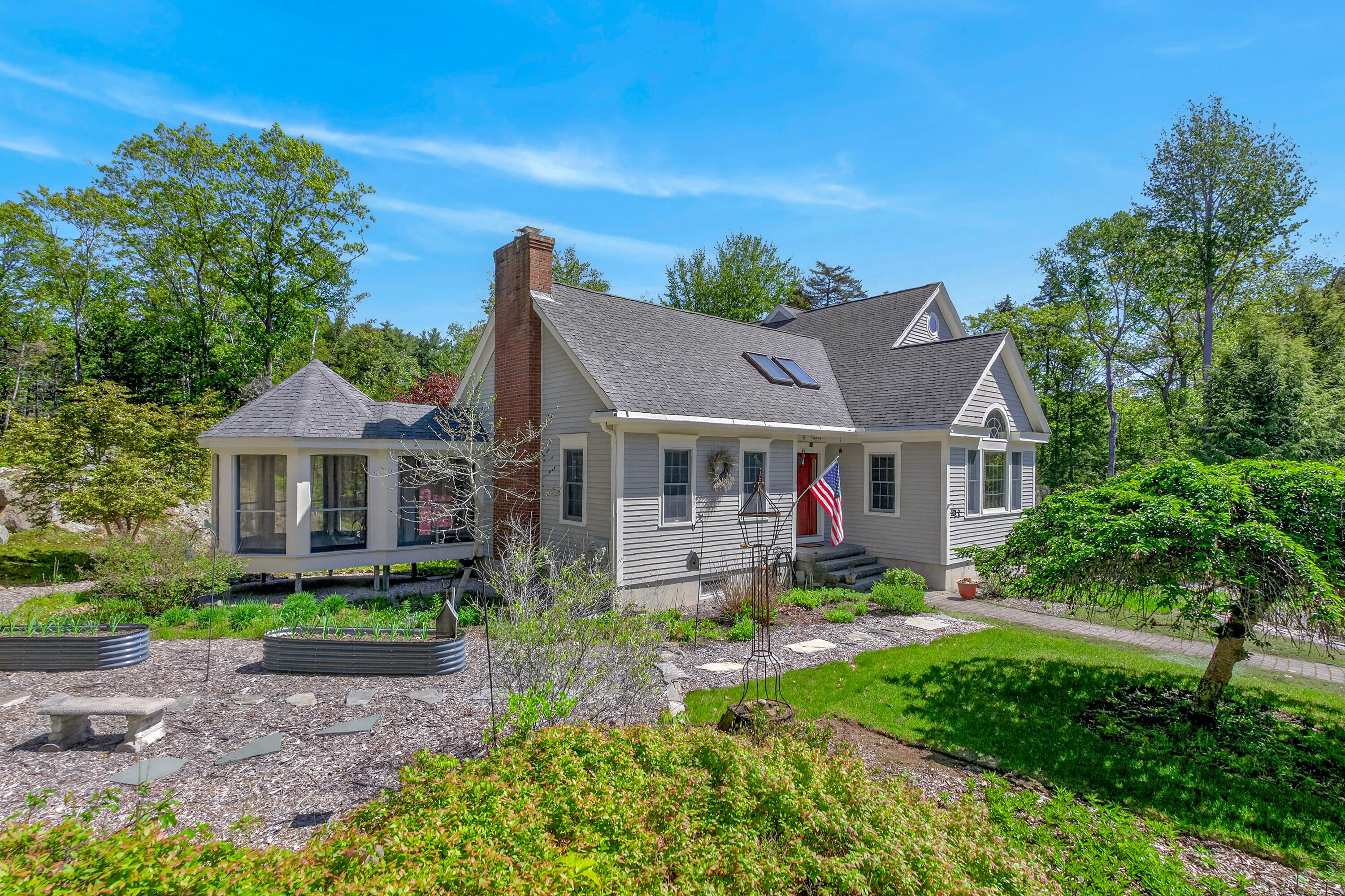 main property photo 2