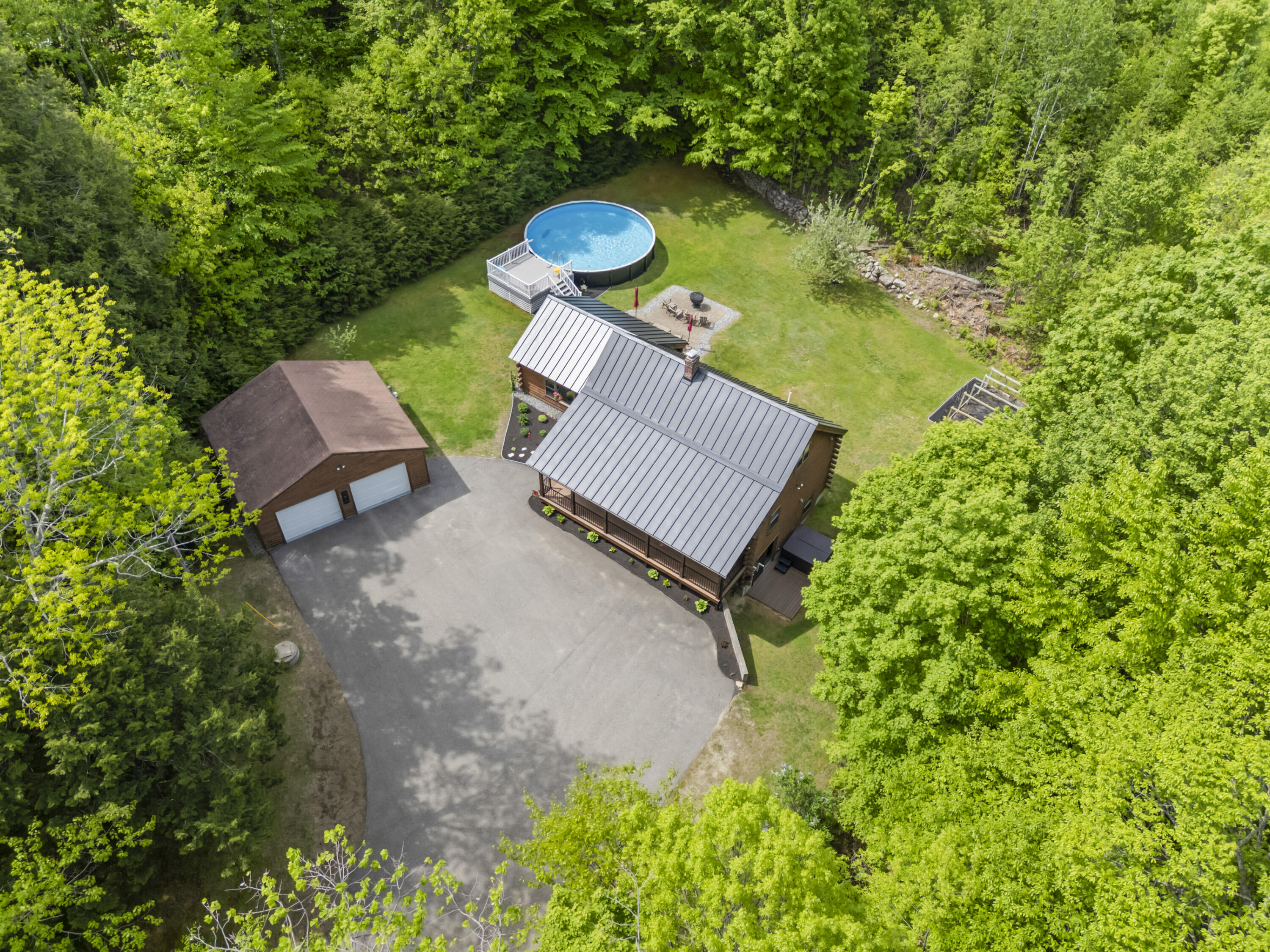 main property photo 54