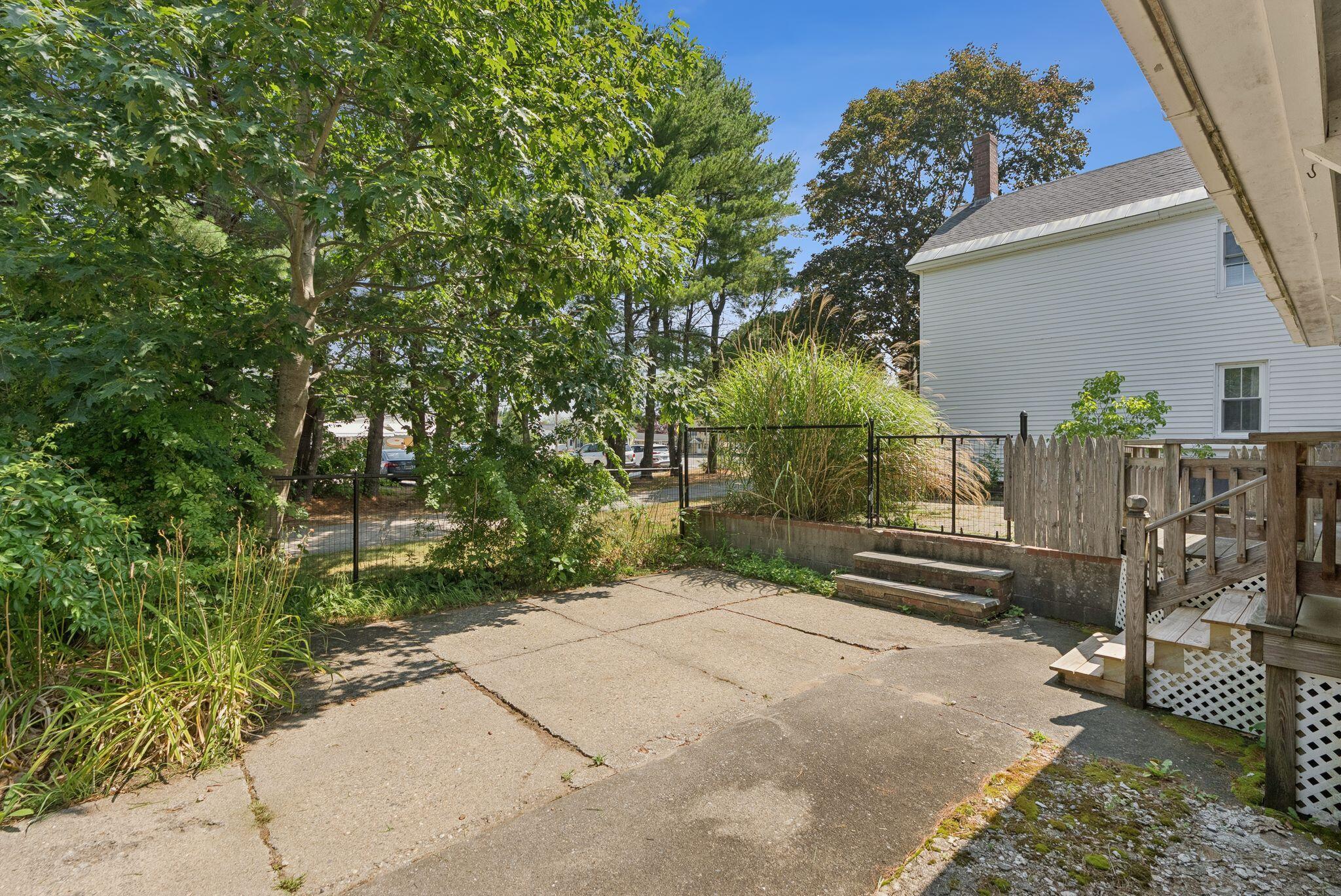 main property photo 7