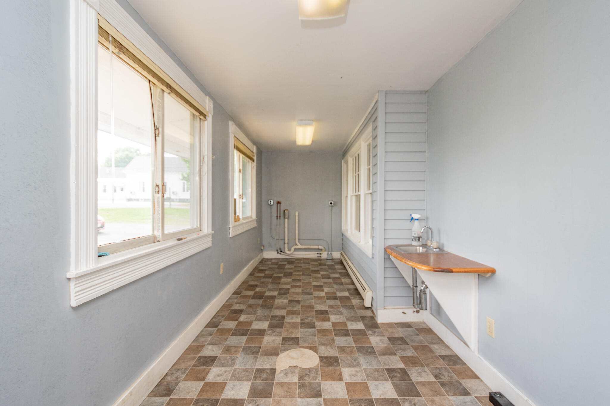 main property photo 73