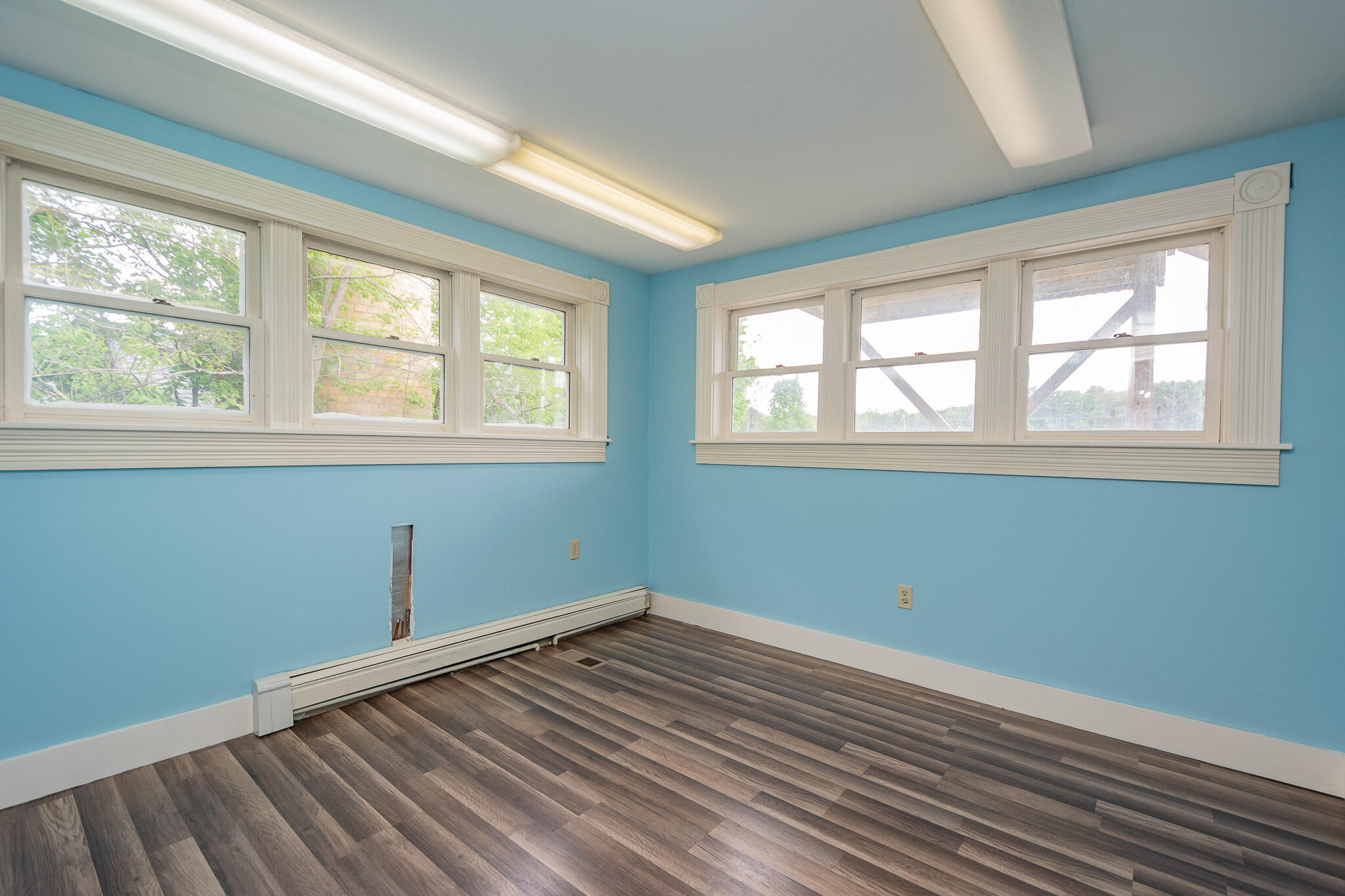 main property photo 78