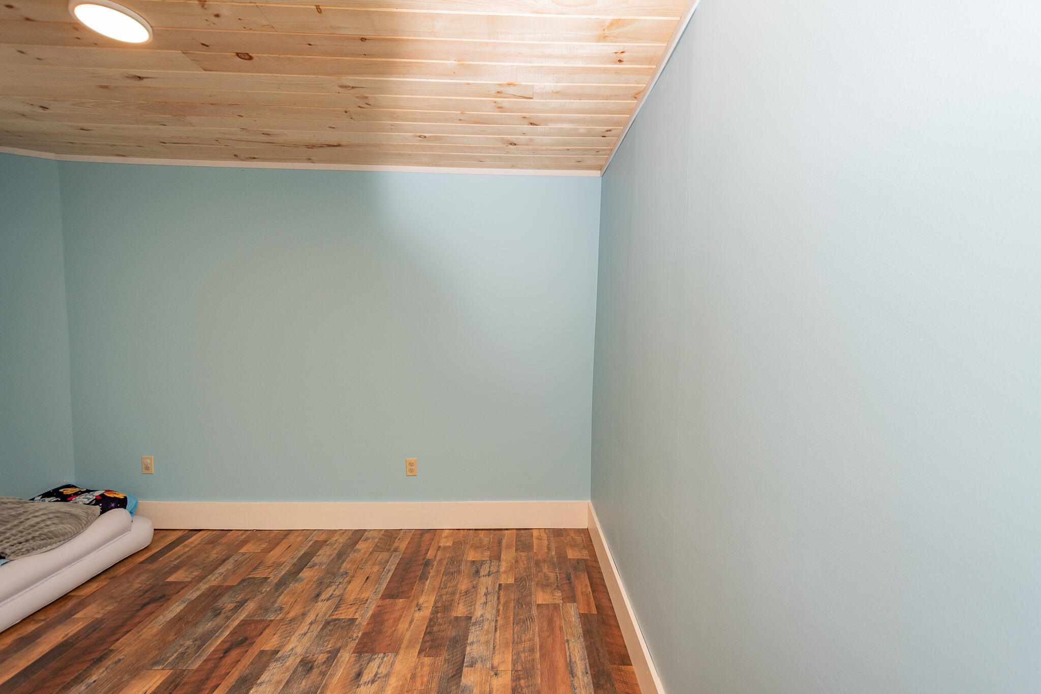 main property photo 81