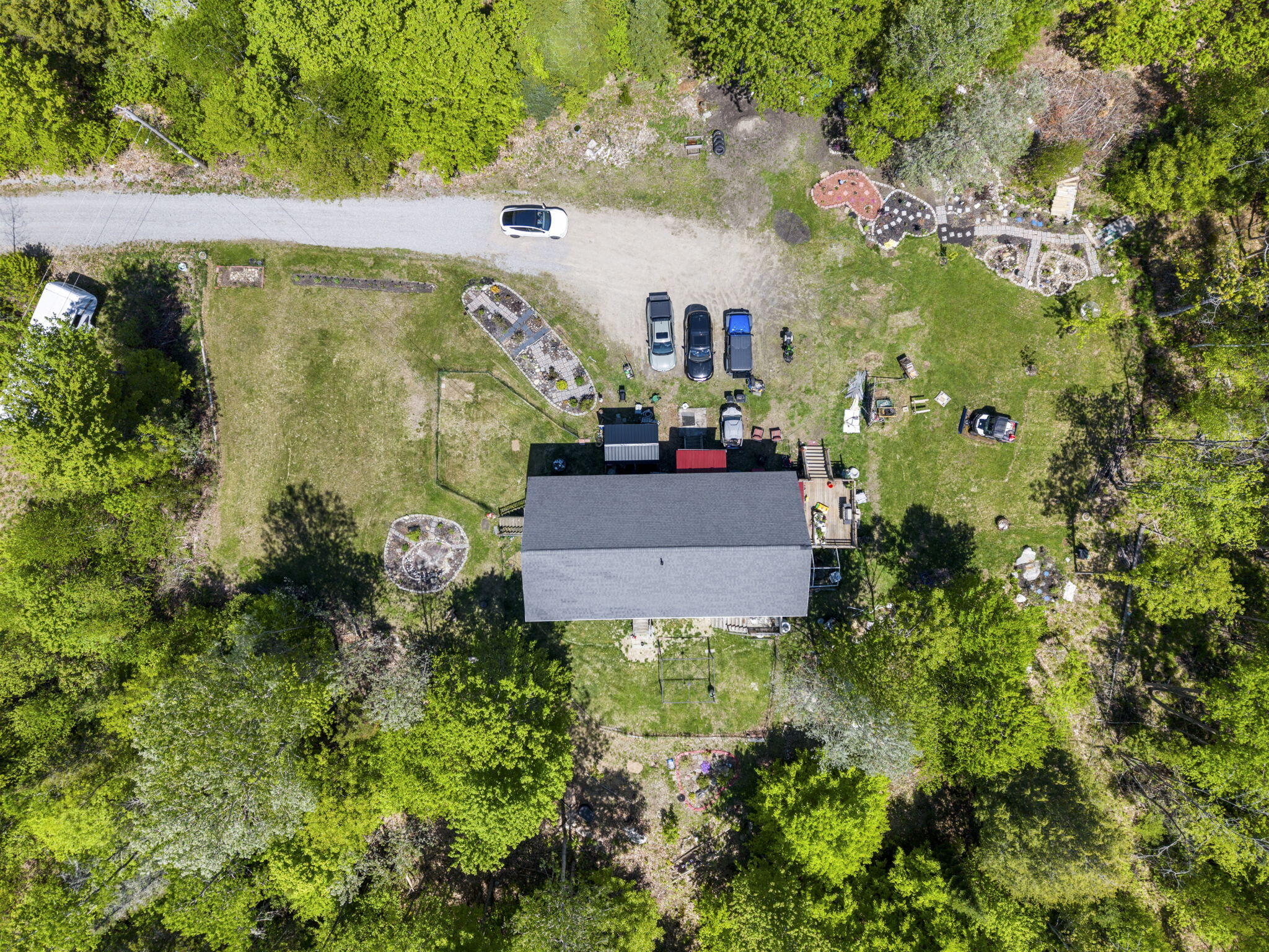 main property photo 4