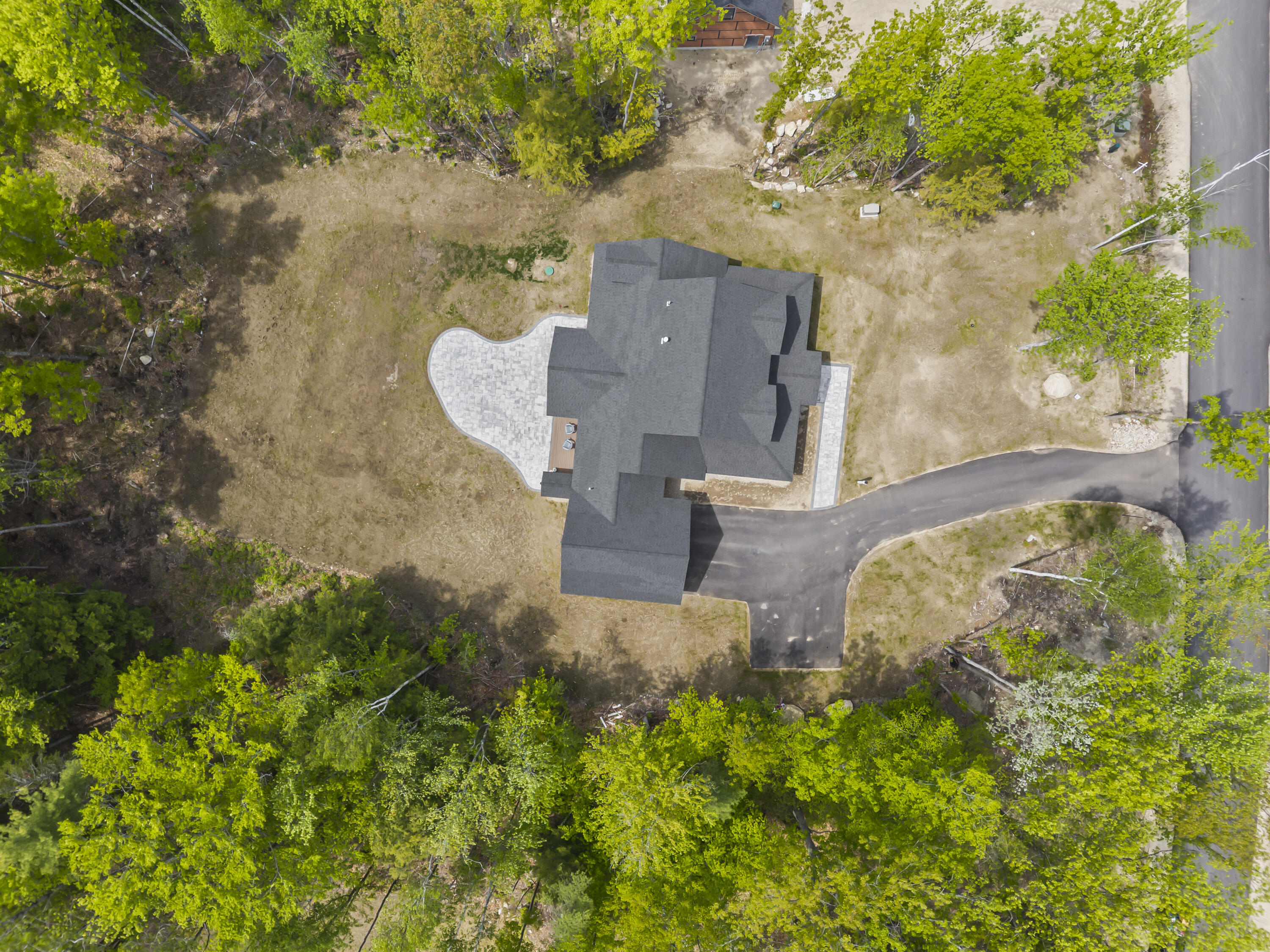 main property photo 89