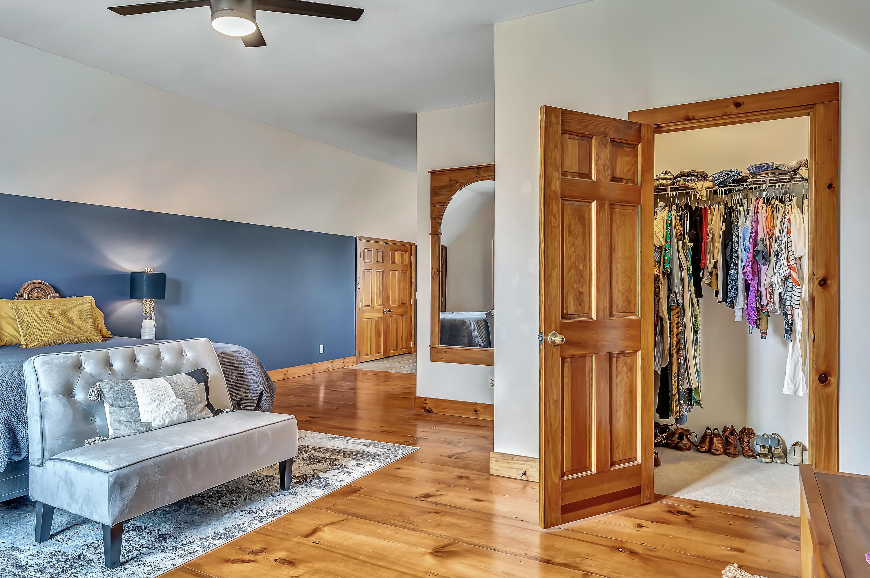 main property photo 74