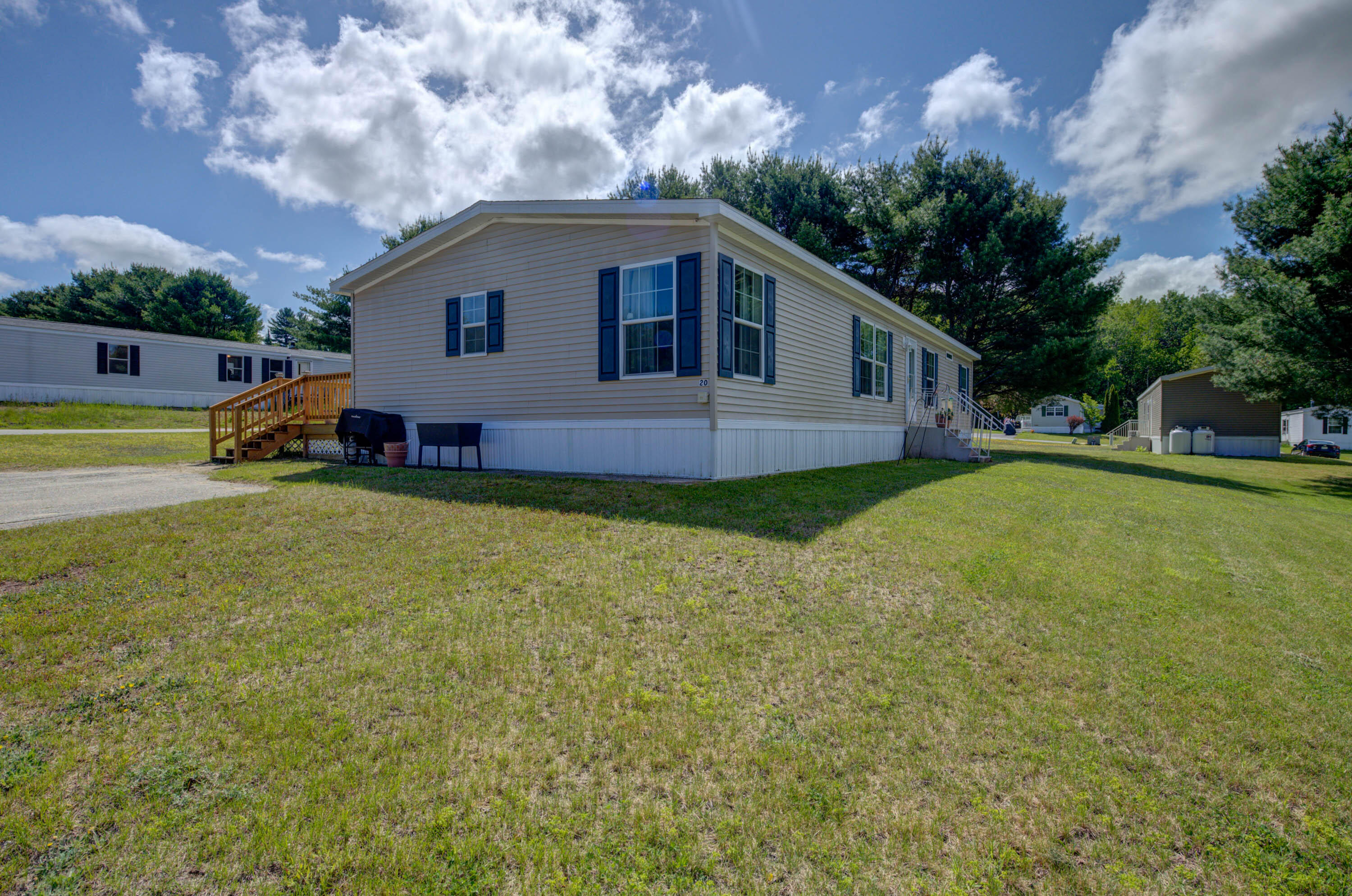 main property photo 27