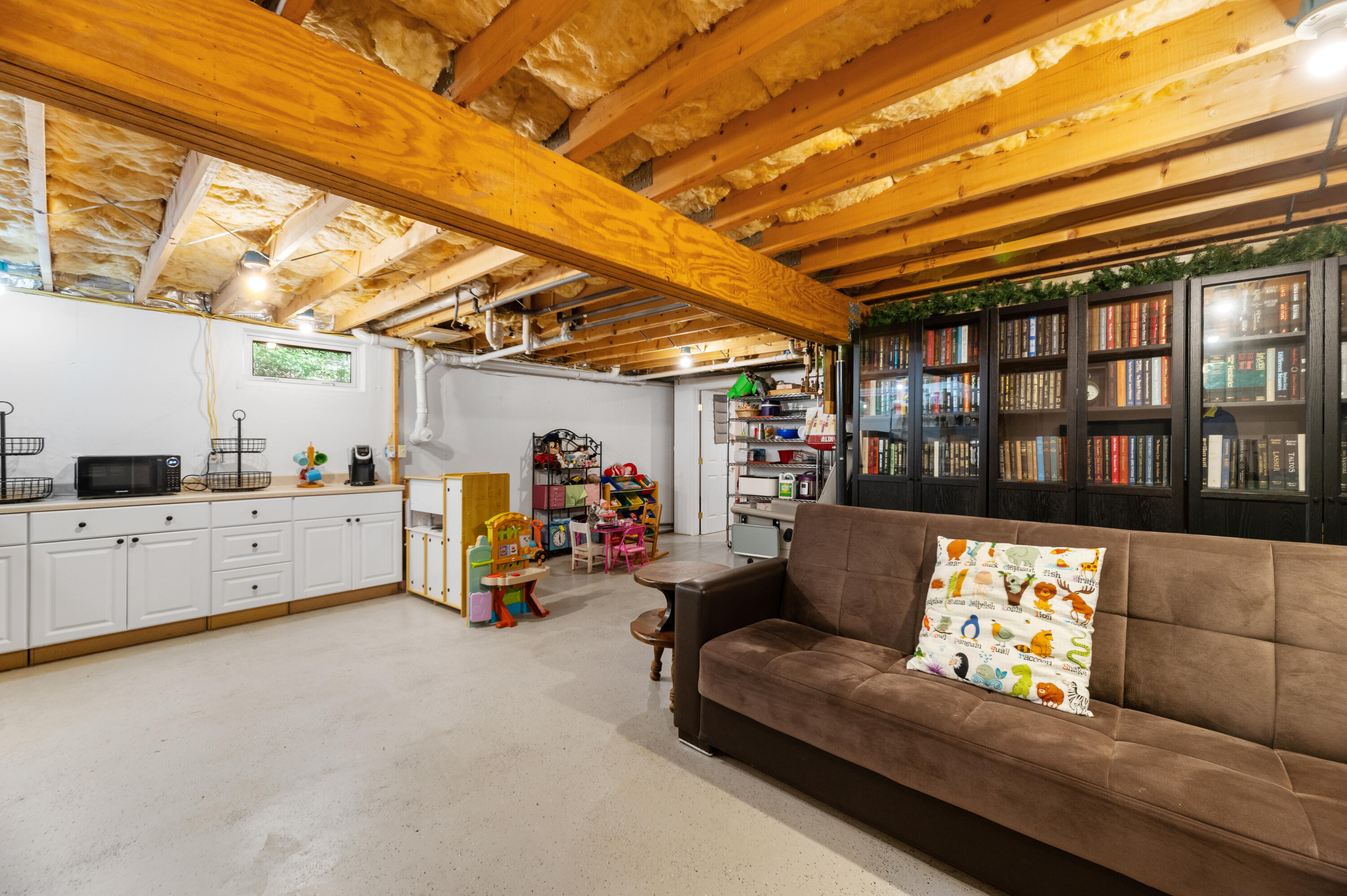 main property photo 33