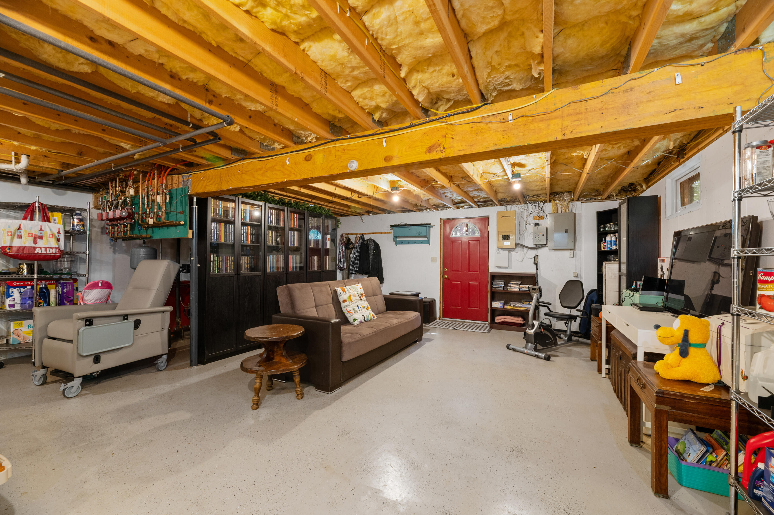 main property photo 35