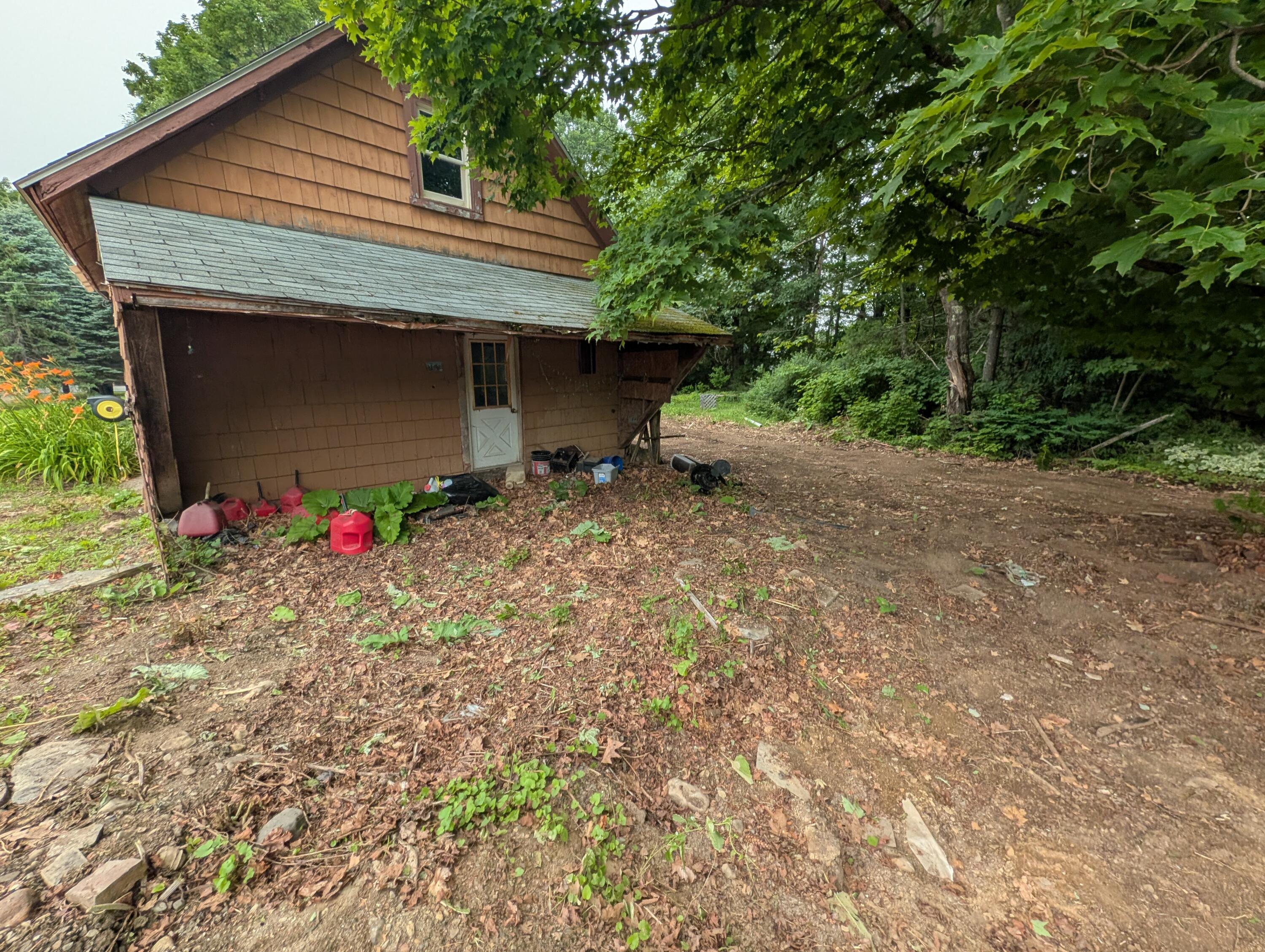 main property photo 46