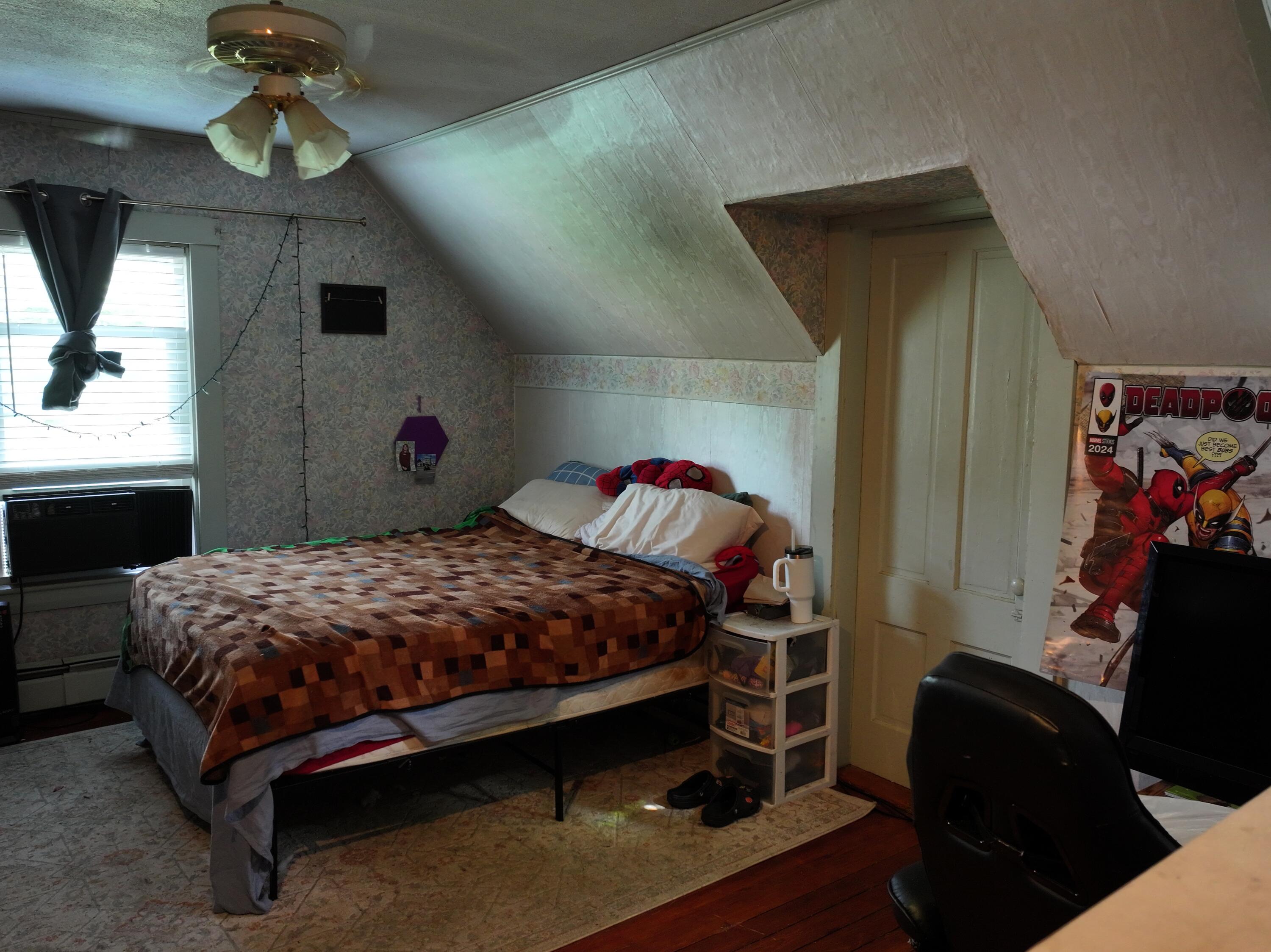 main property photo 34