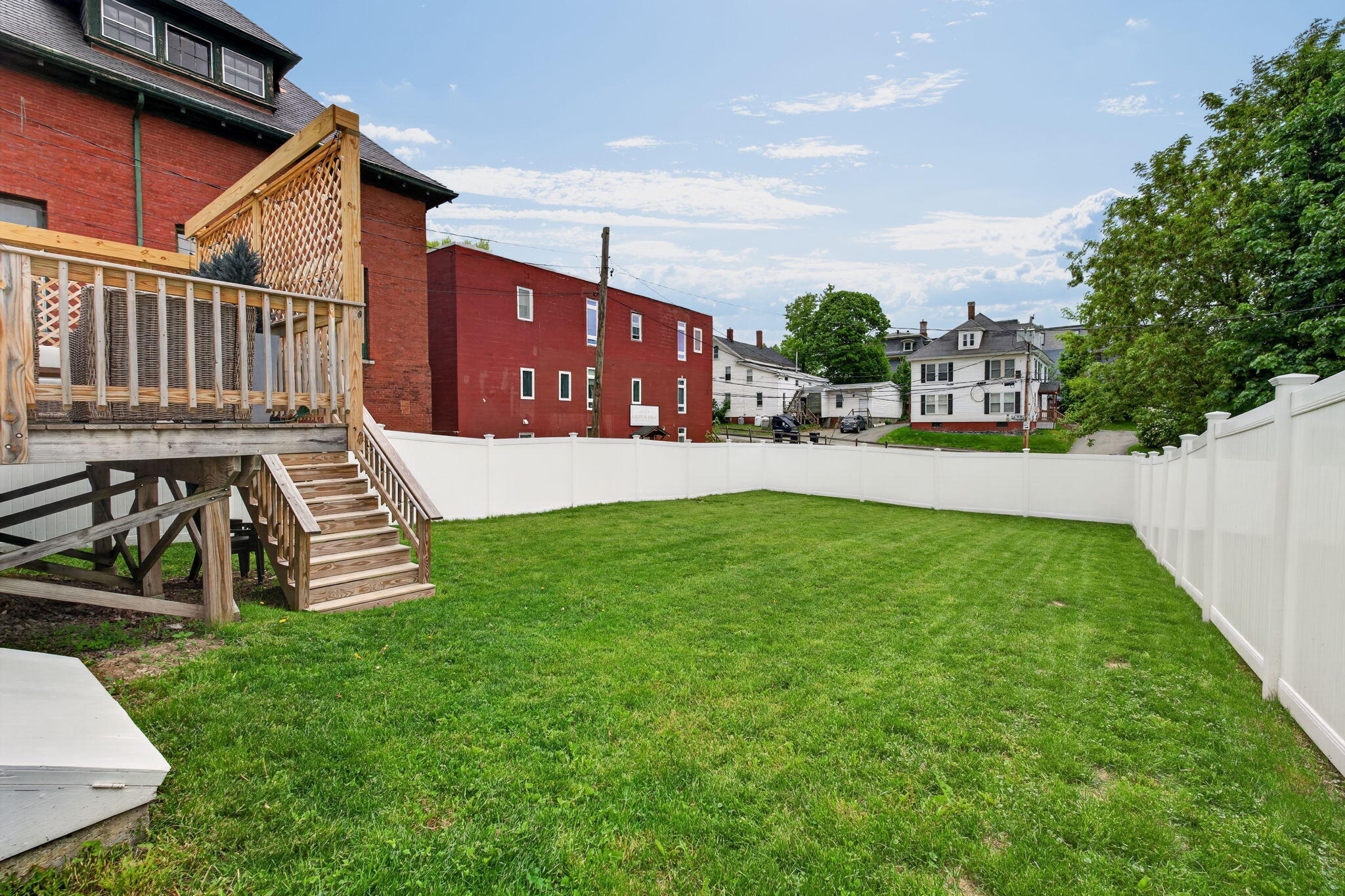 main property photo 5