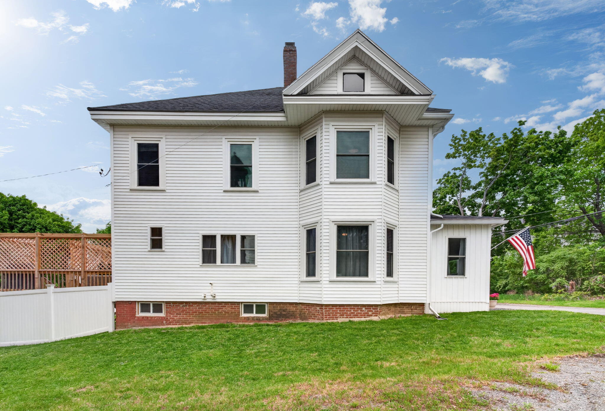 main property photo 91