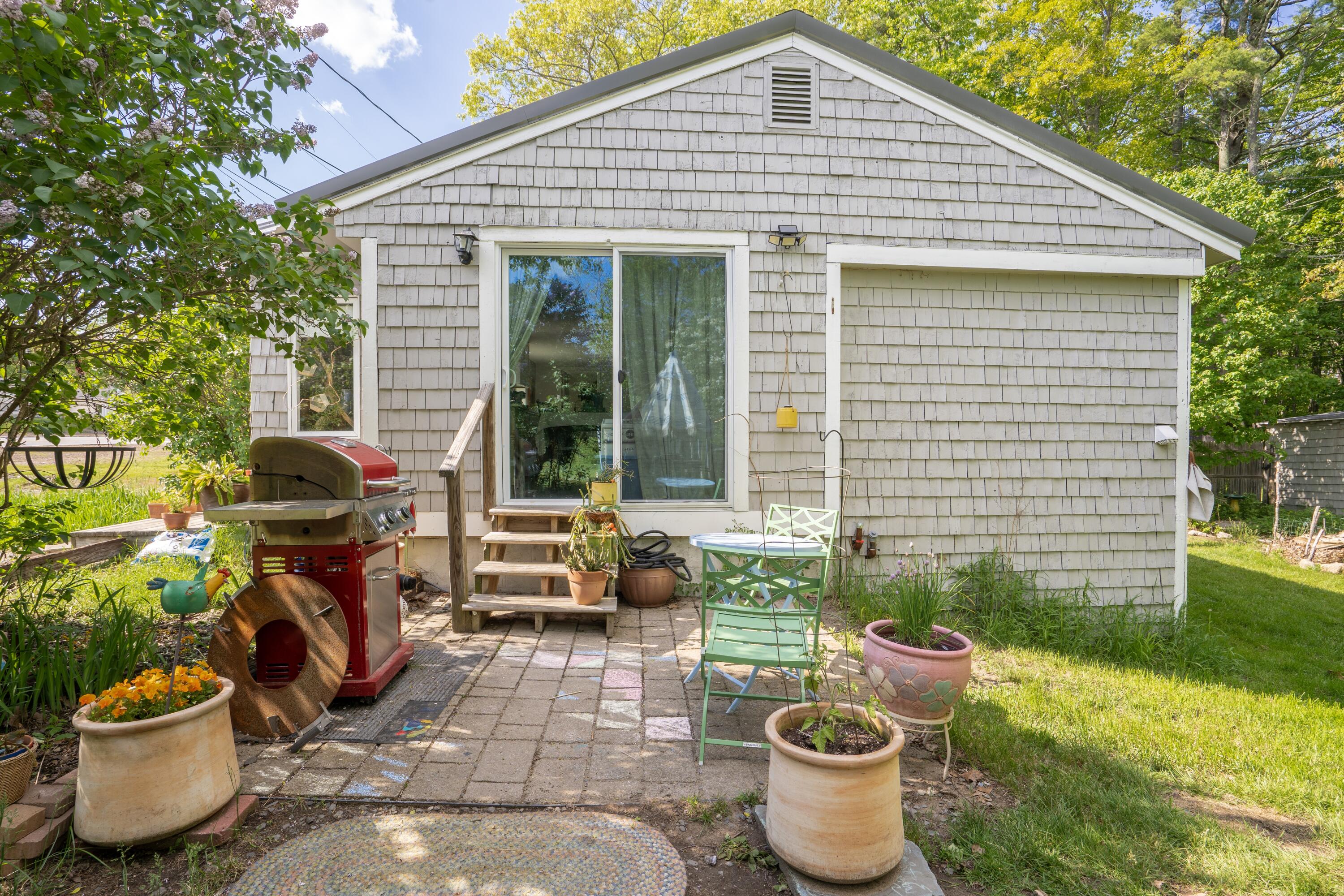 main property photo 48