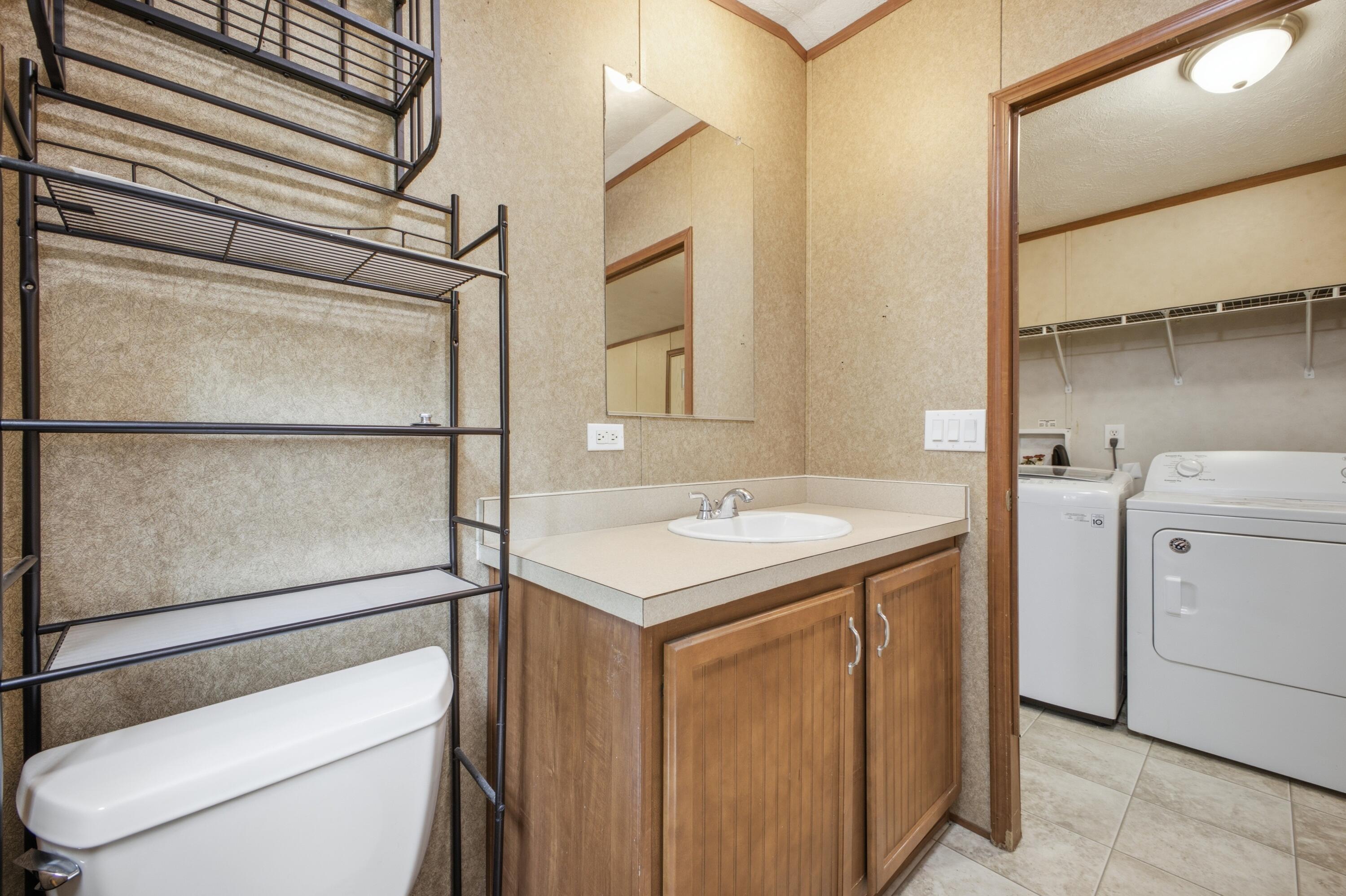 main property photo 79