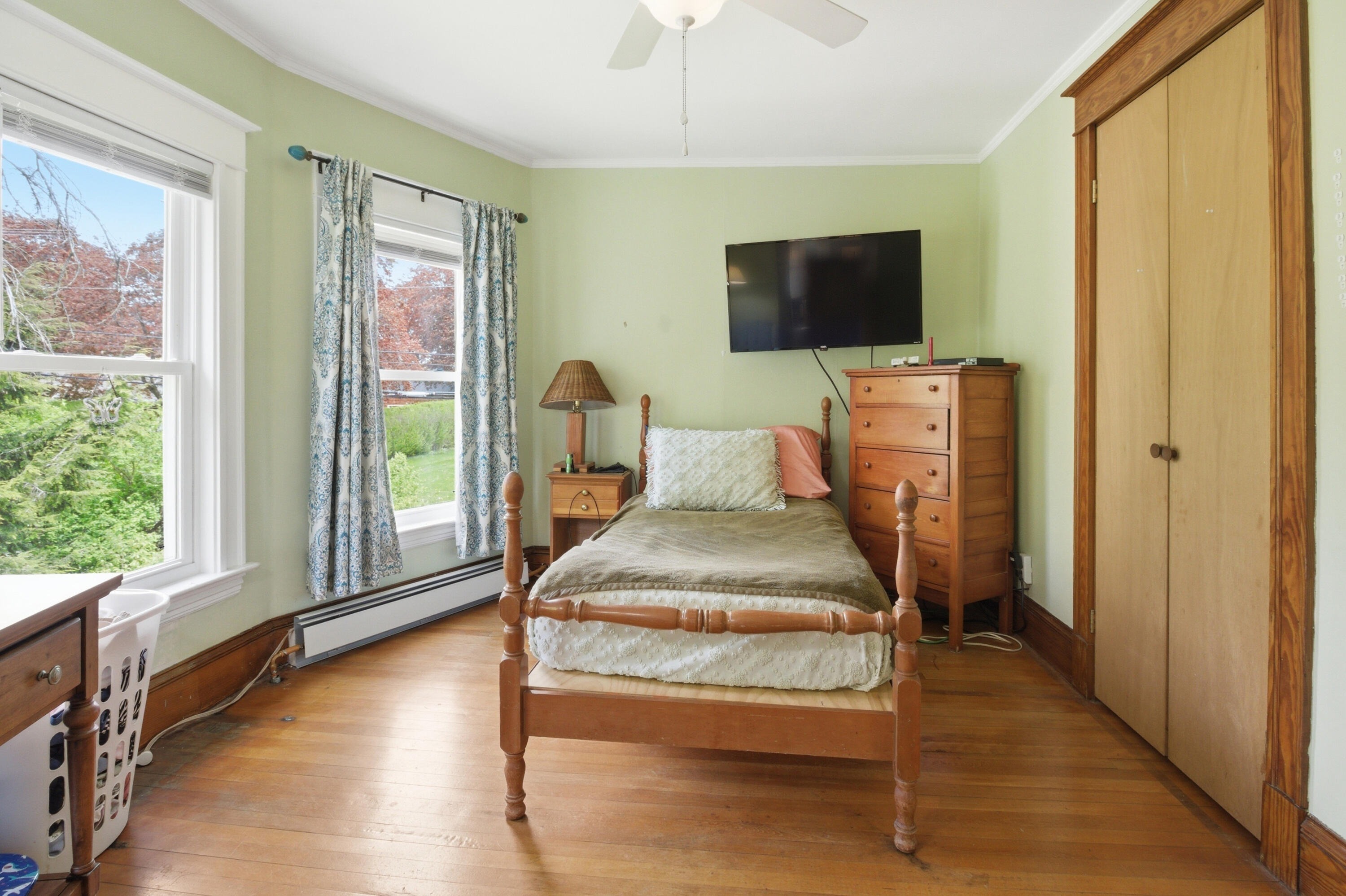 main property photo 49