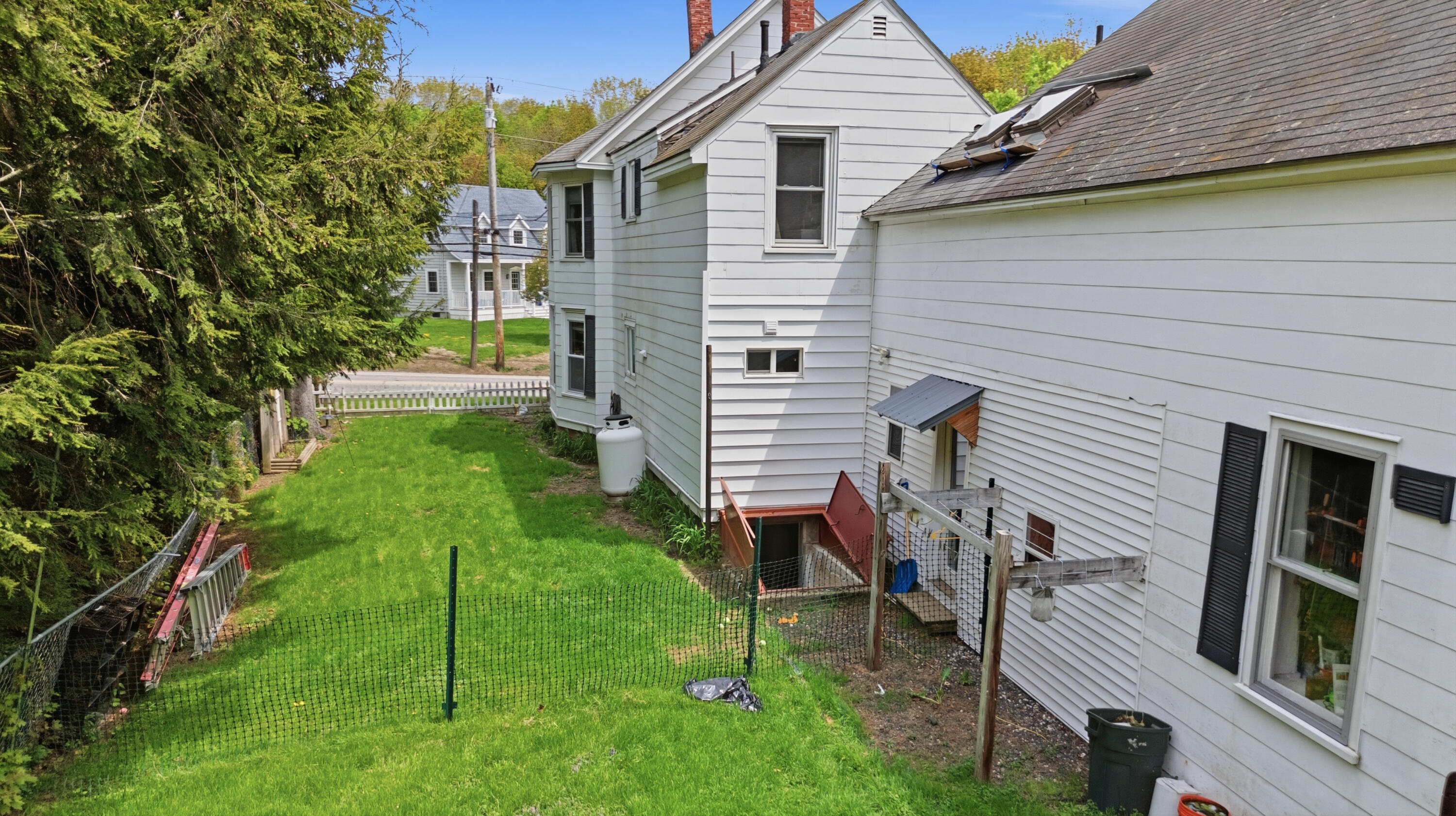 main property photo 93