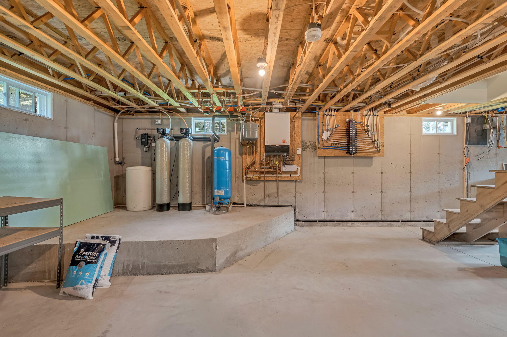 main property photo 48
