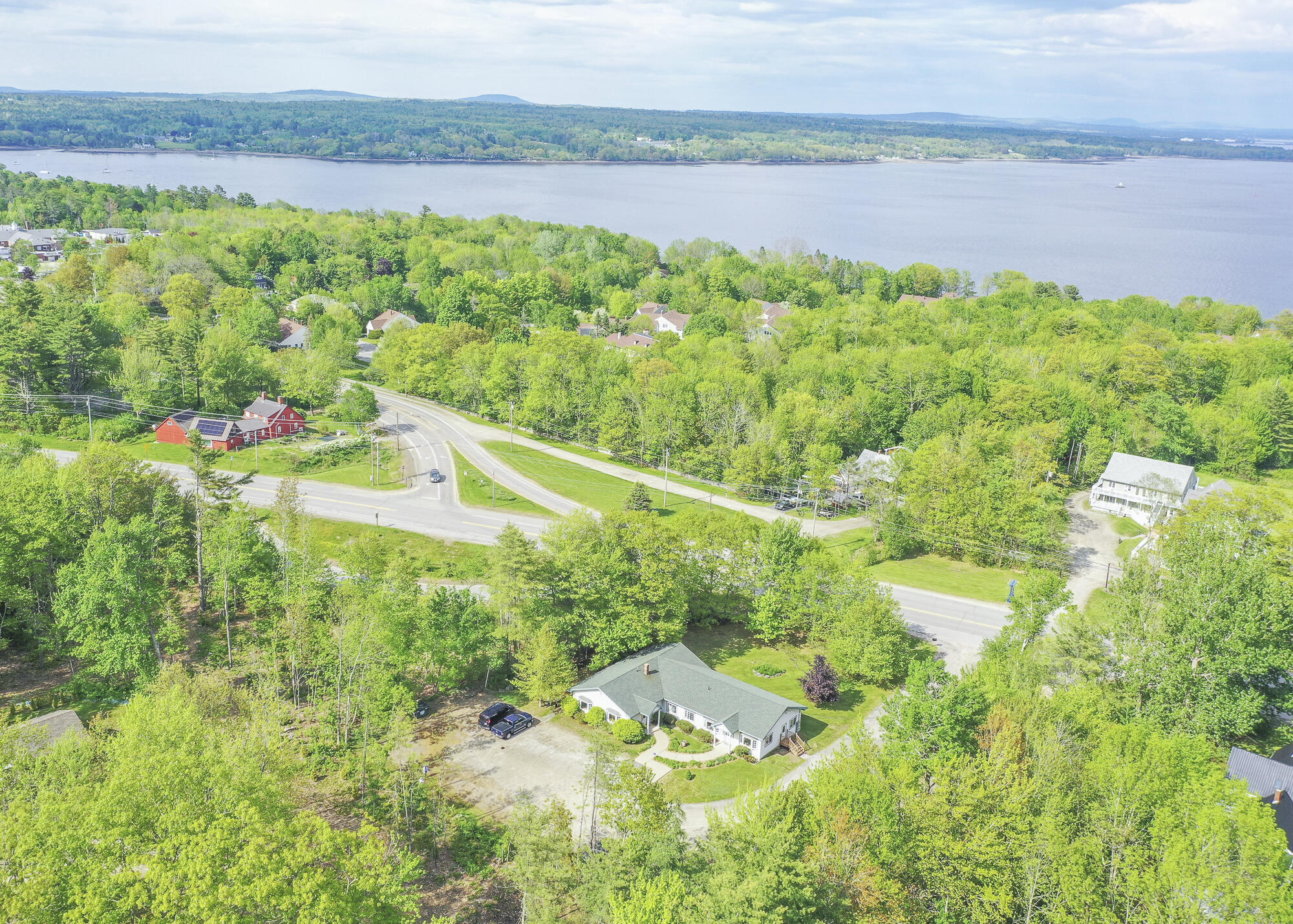 main property photo 51