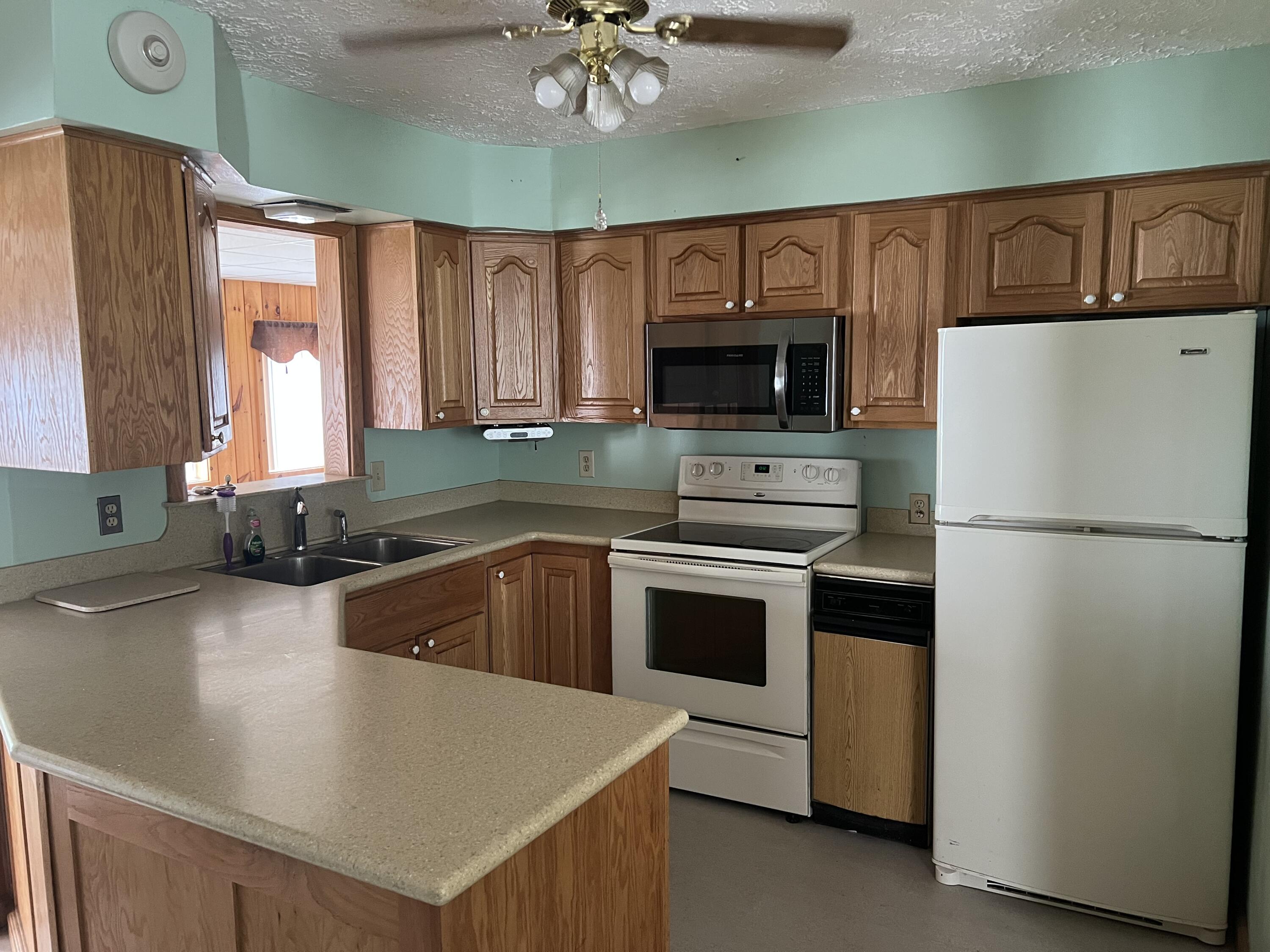 main property photo 57