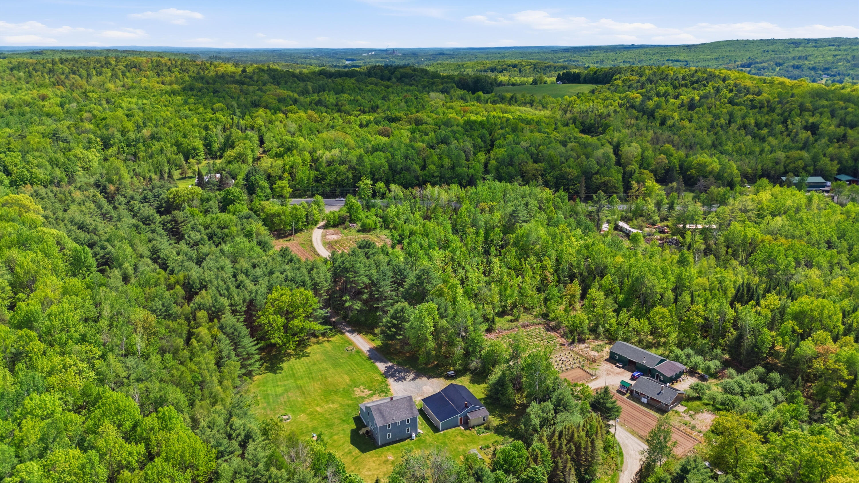main property photo 66