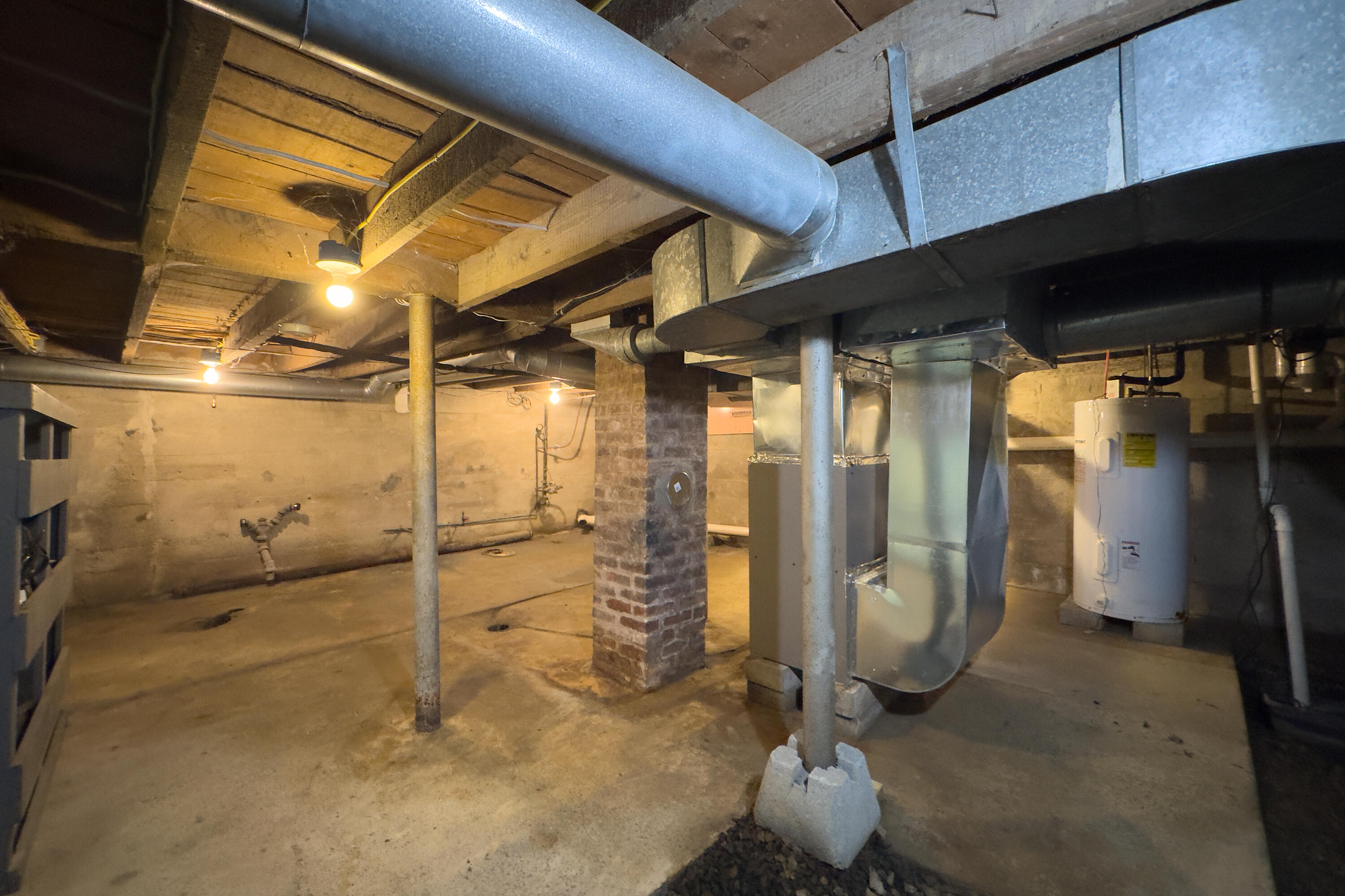 main property photo 53