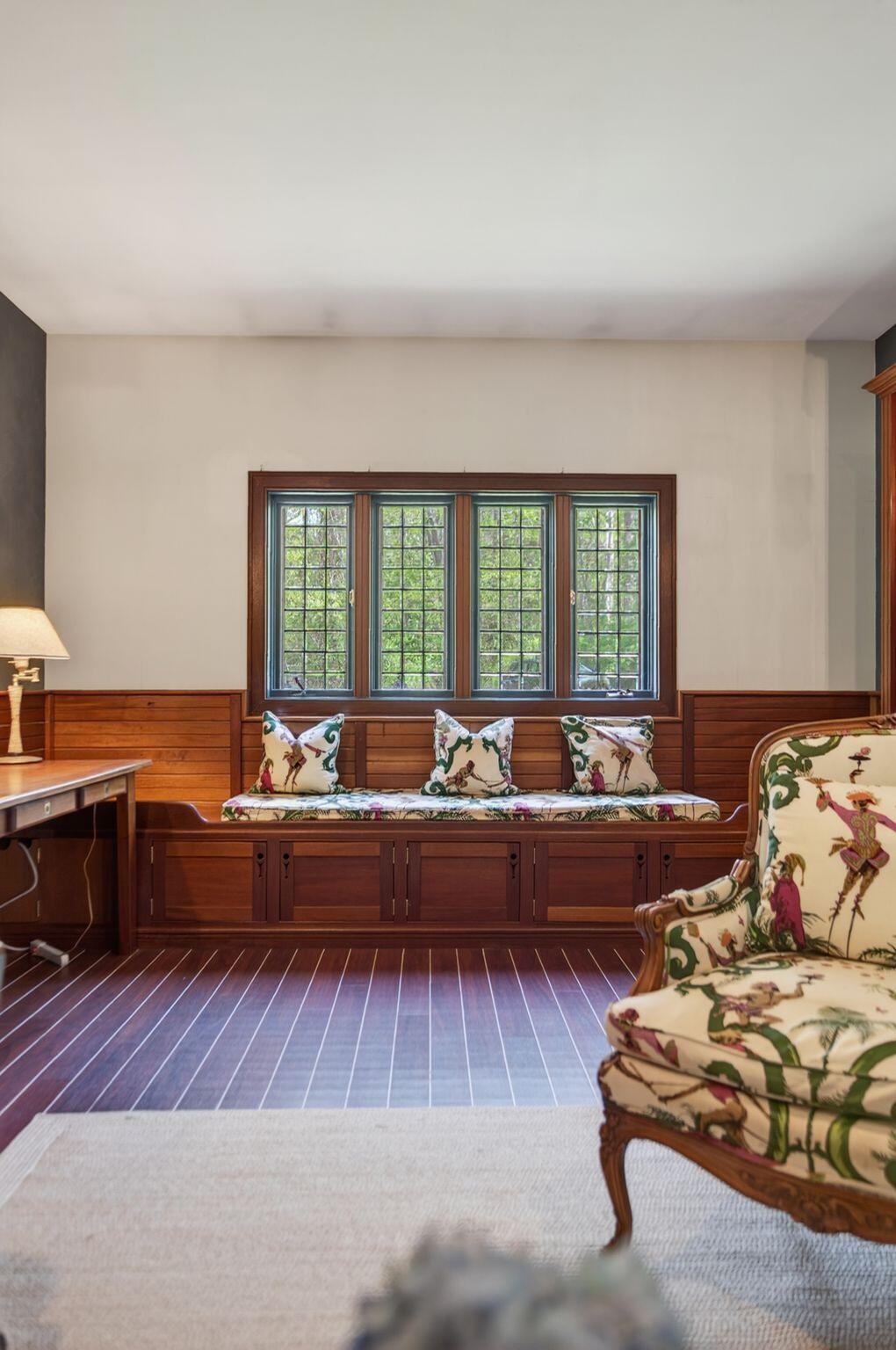 main property photo 30
