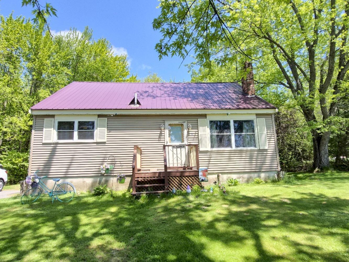main property photo 49