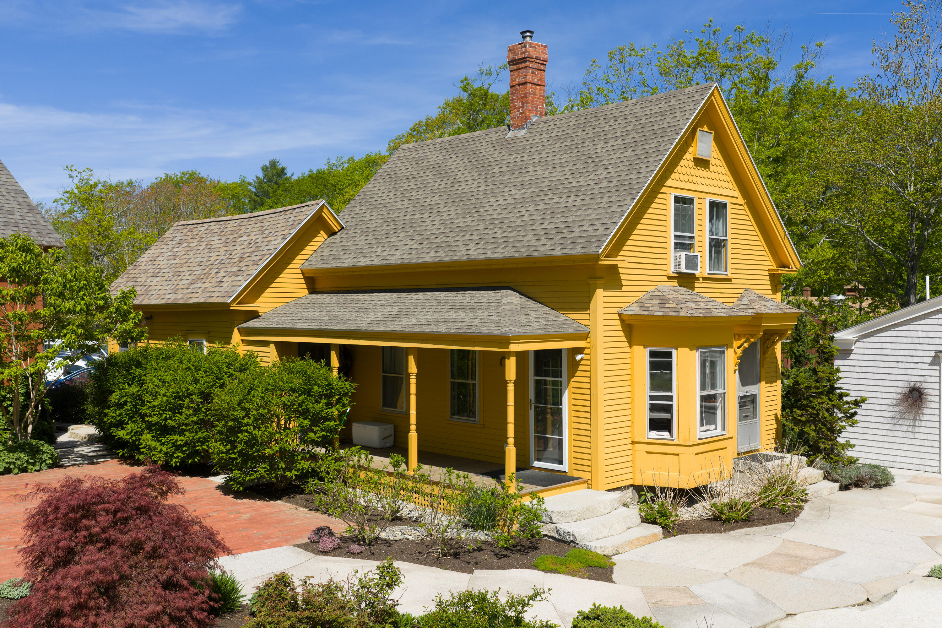 main property photo 2