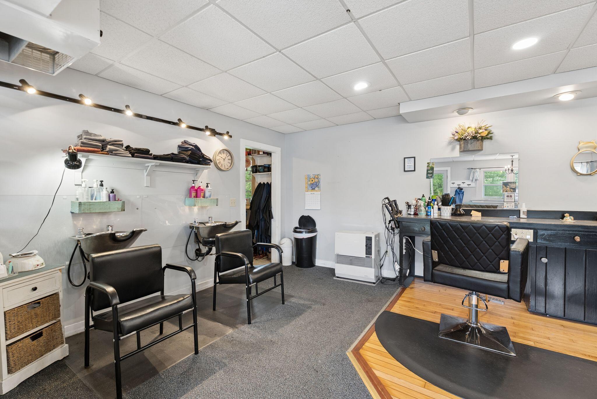 main property photo 39