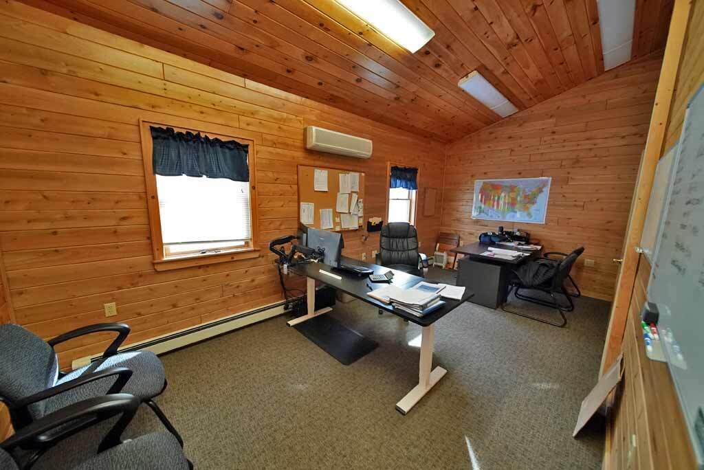 main property photo 28