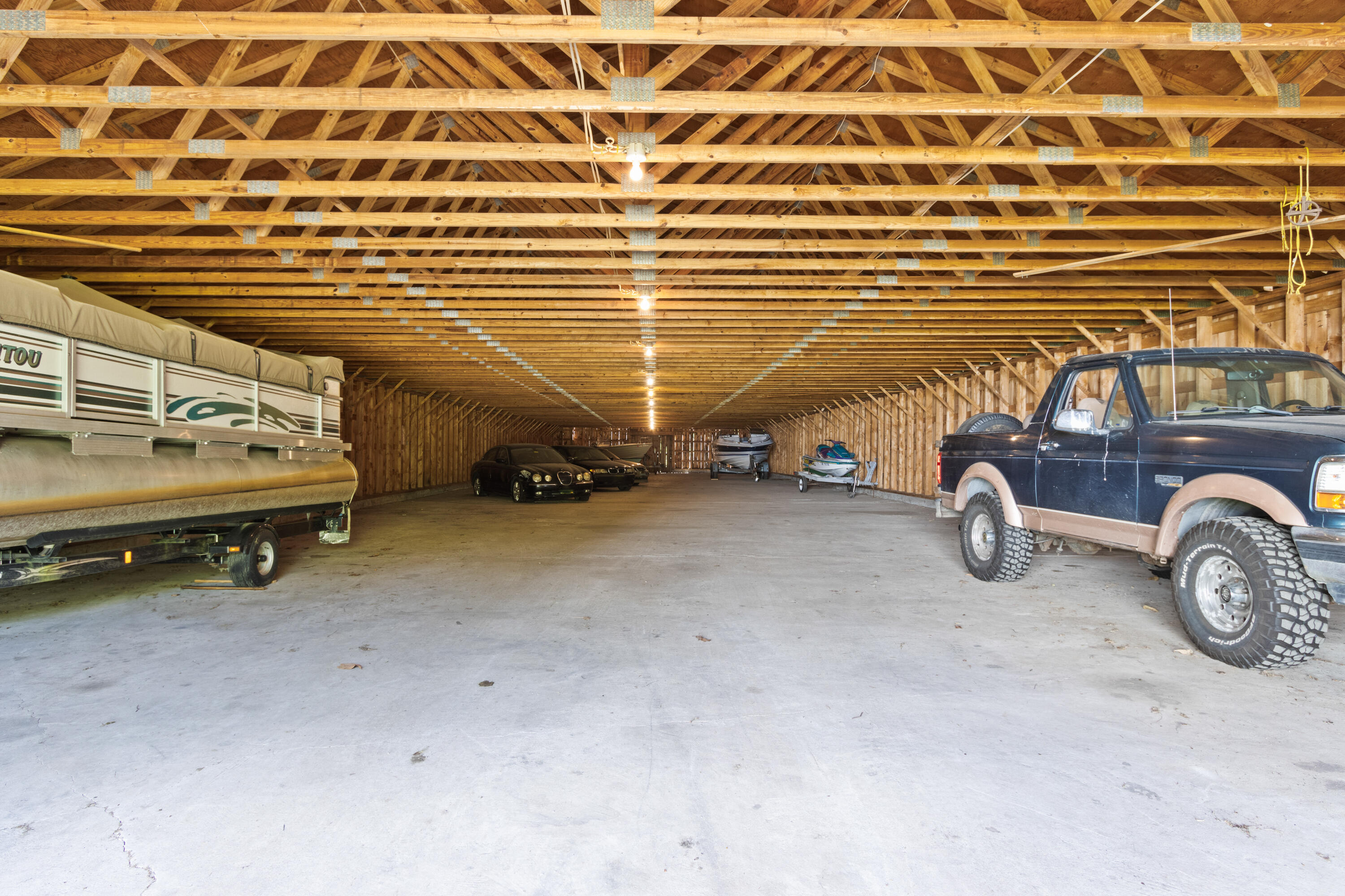 main property photo 61
