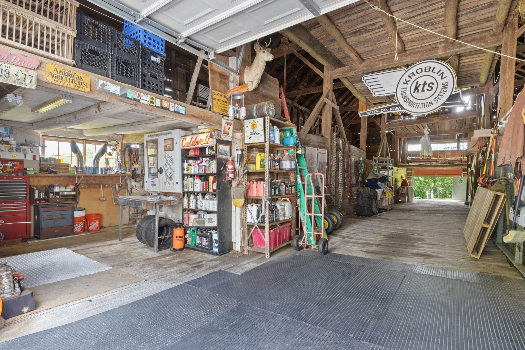 main property photo 94