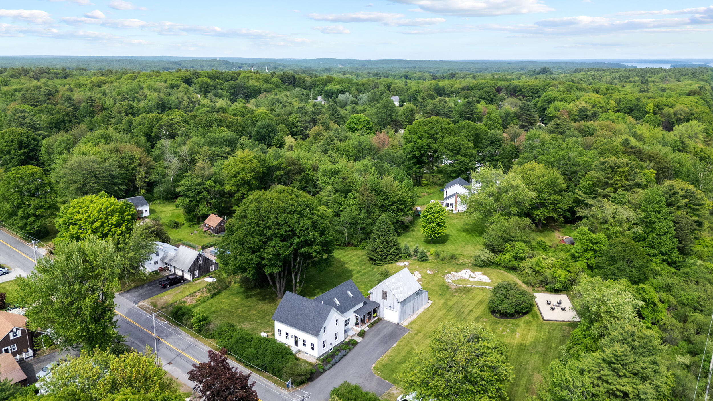 main property photo 45