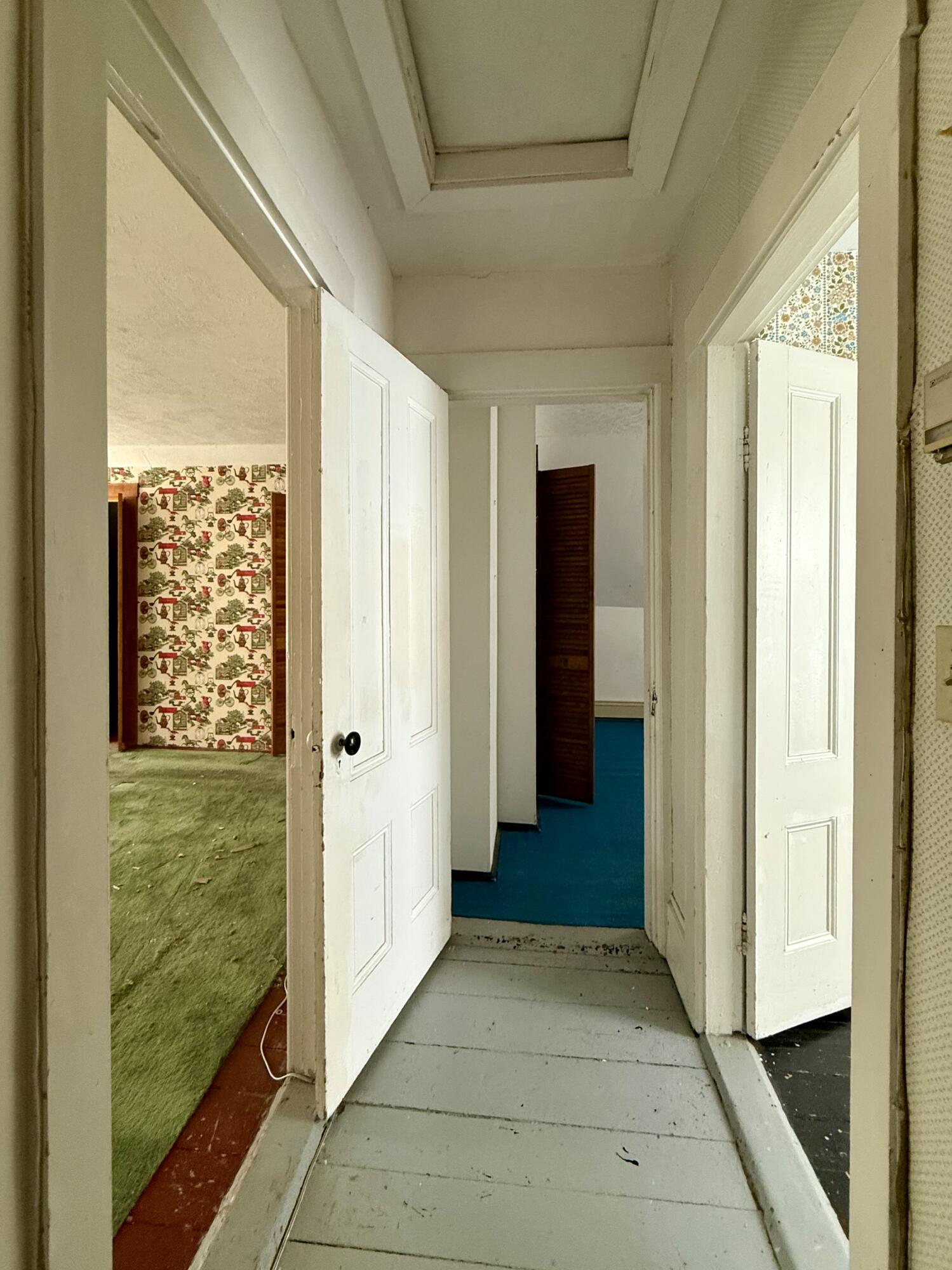 main property photo 31