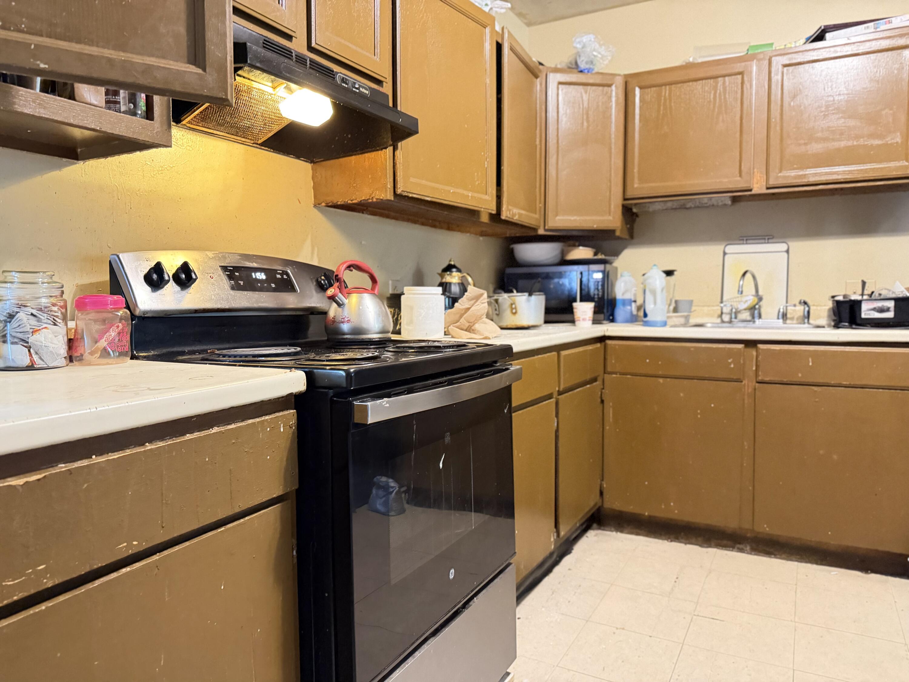 main property photo 77