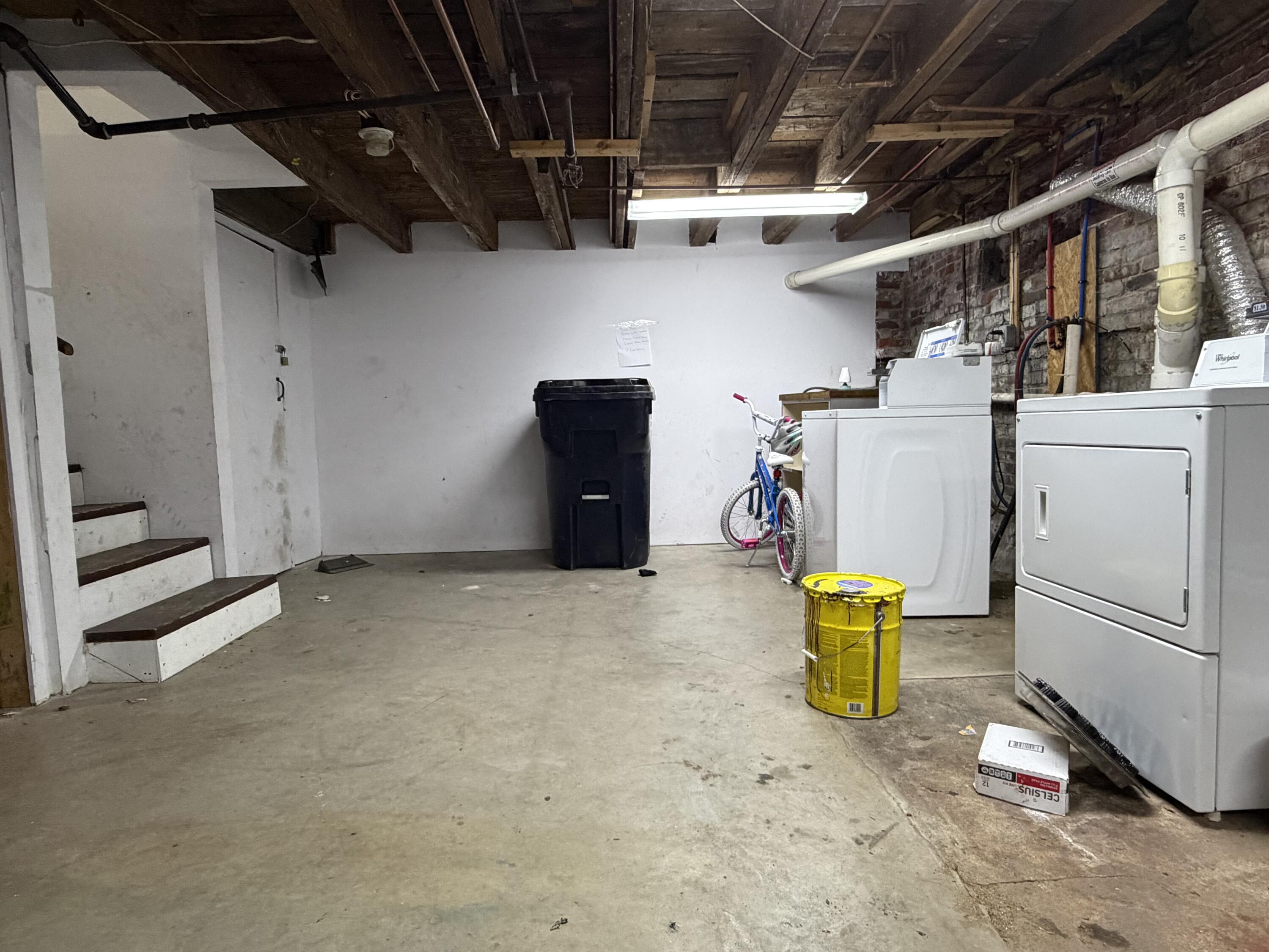 main property photo 90