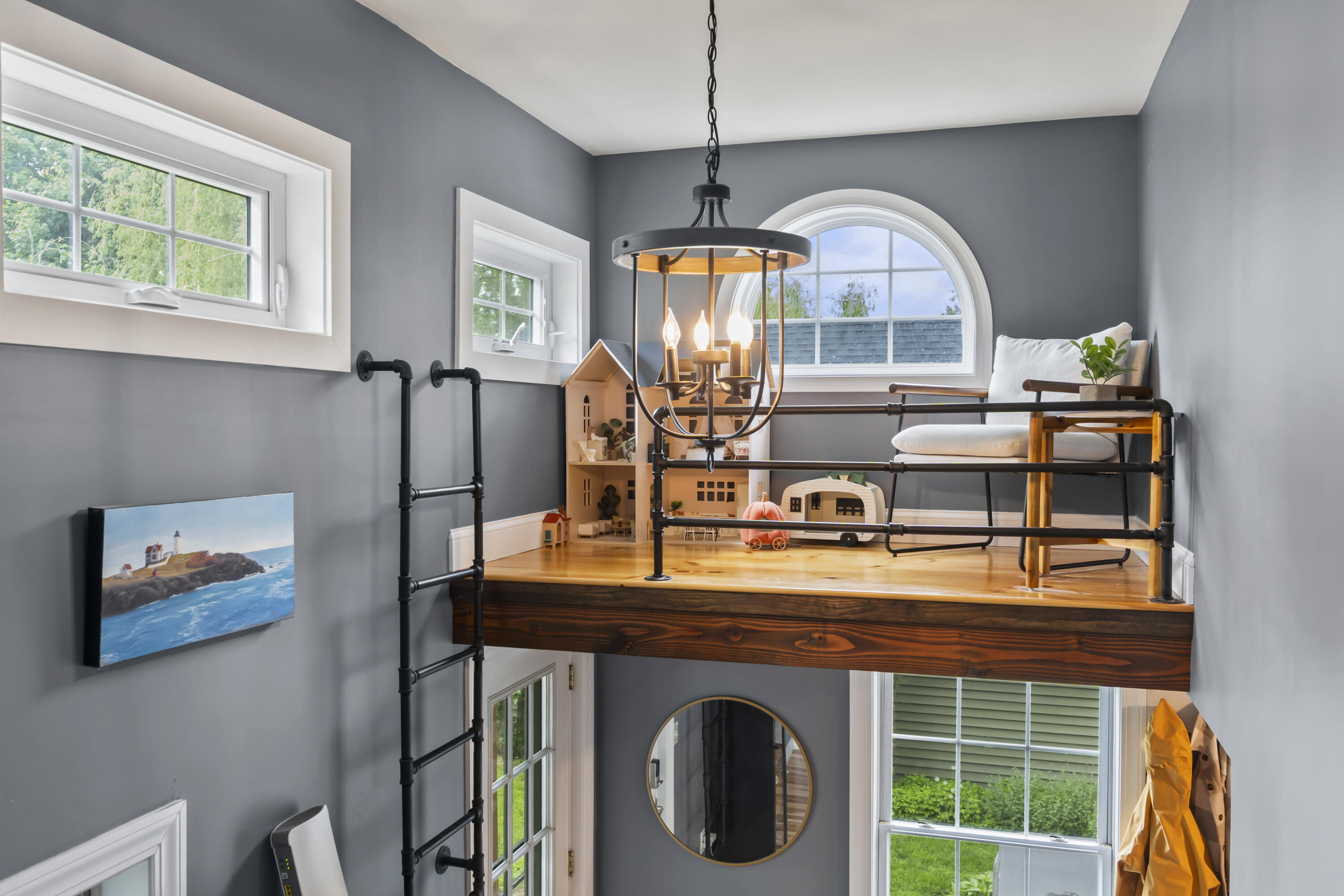 main property photo 25