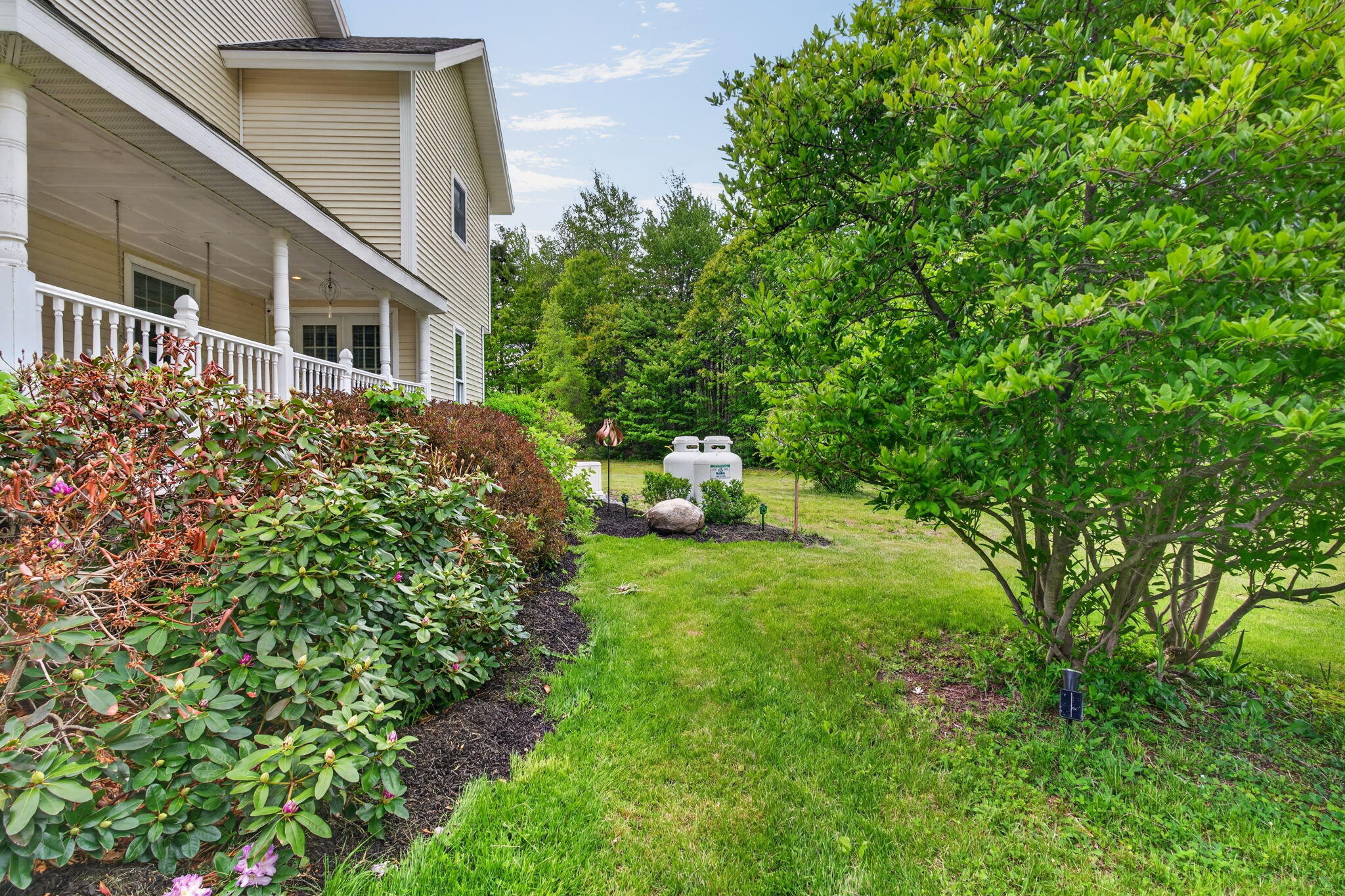 main property photo 92