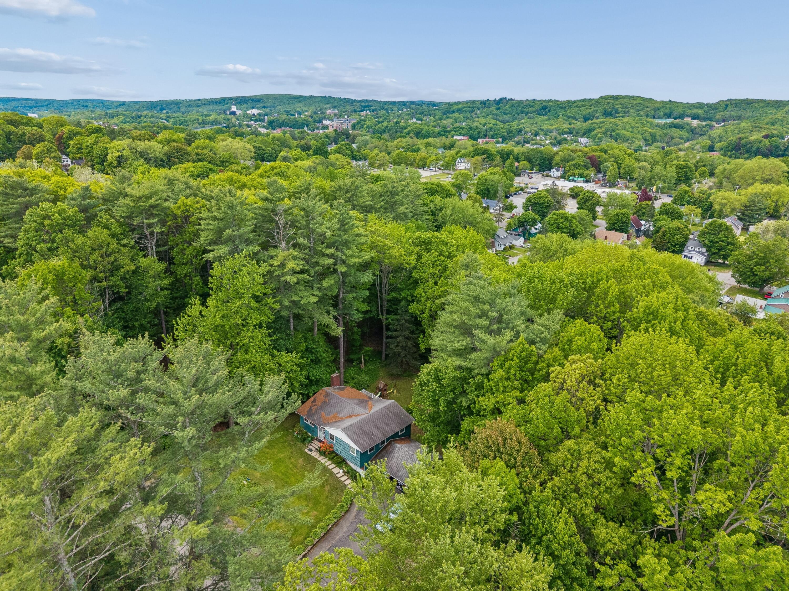 main property photo 27
