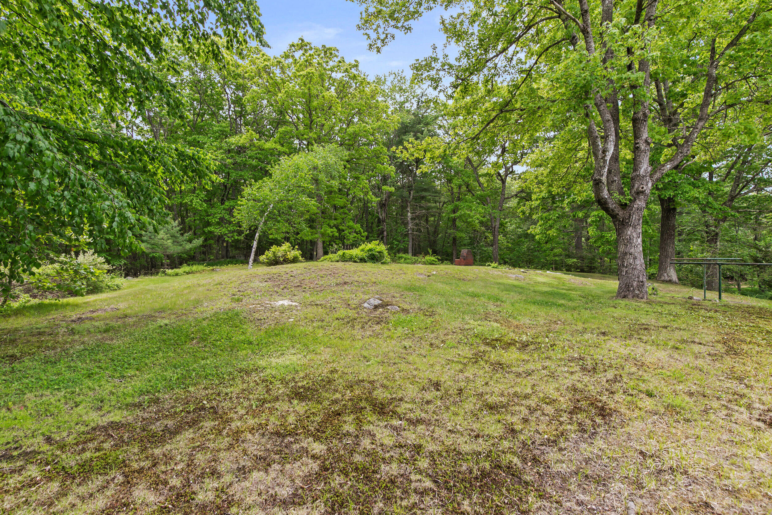 main property photo 34
