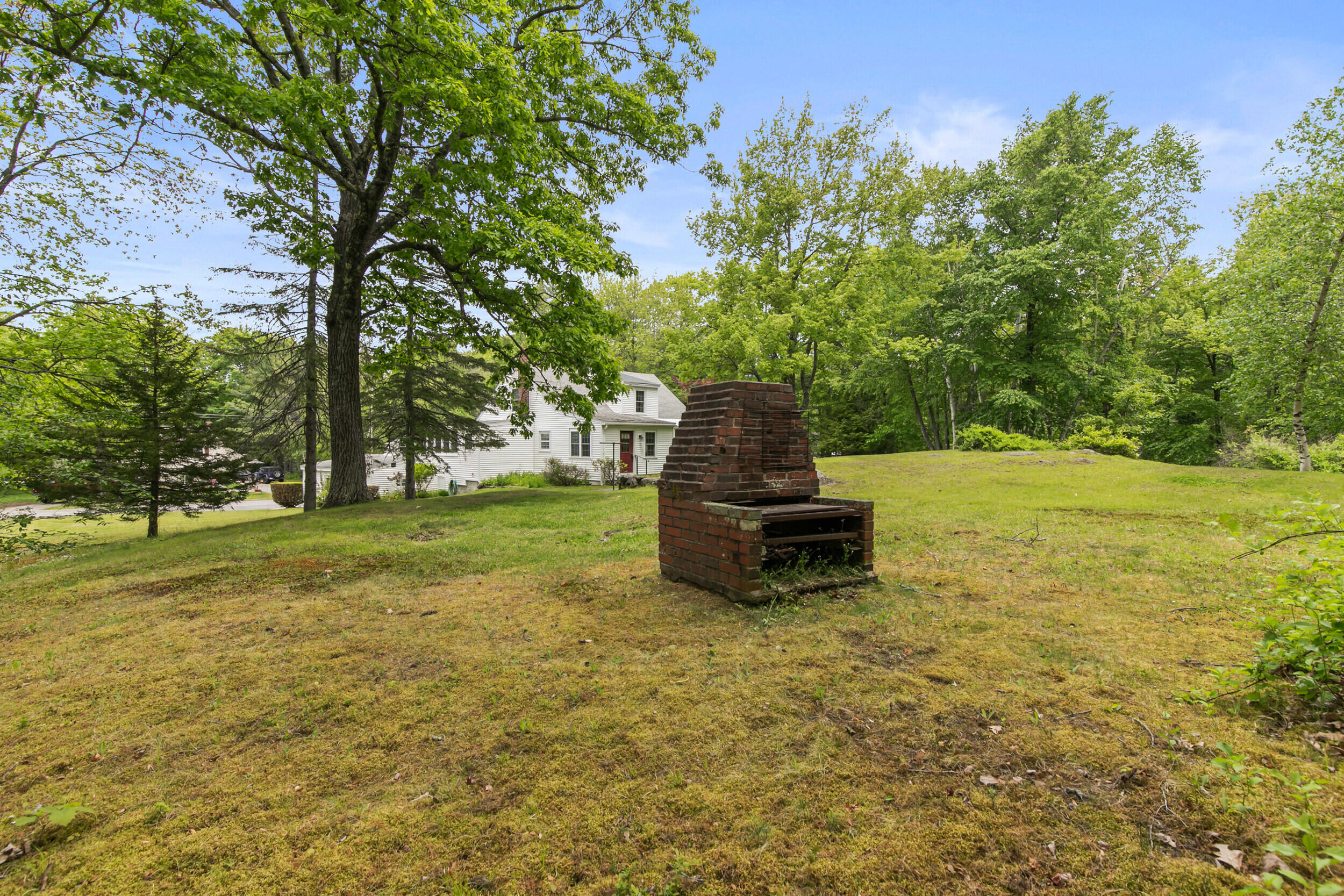 main property photo 35