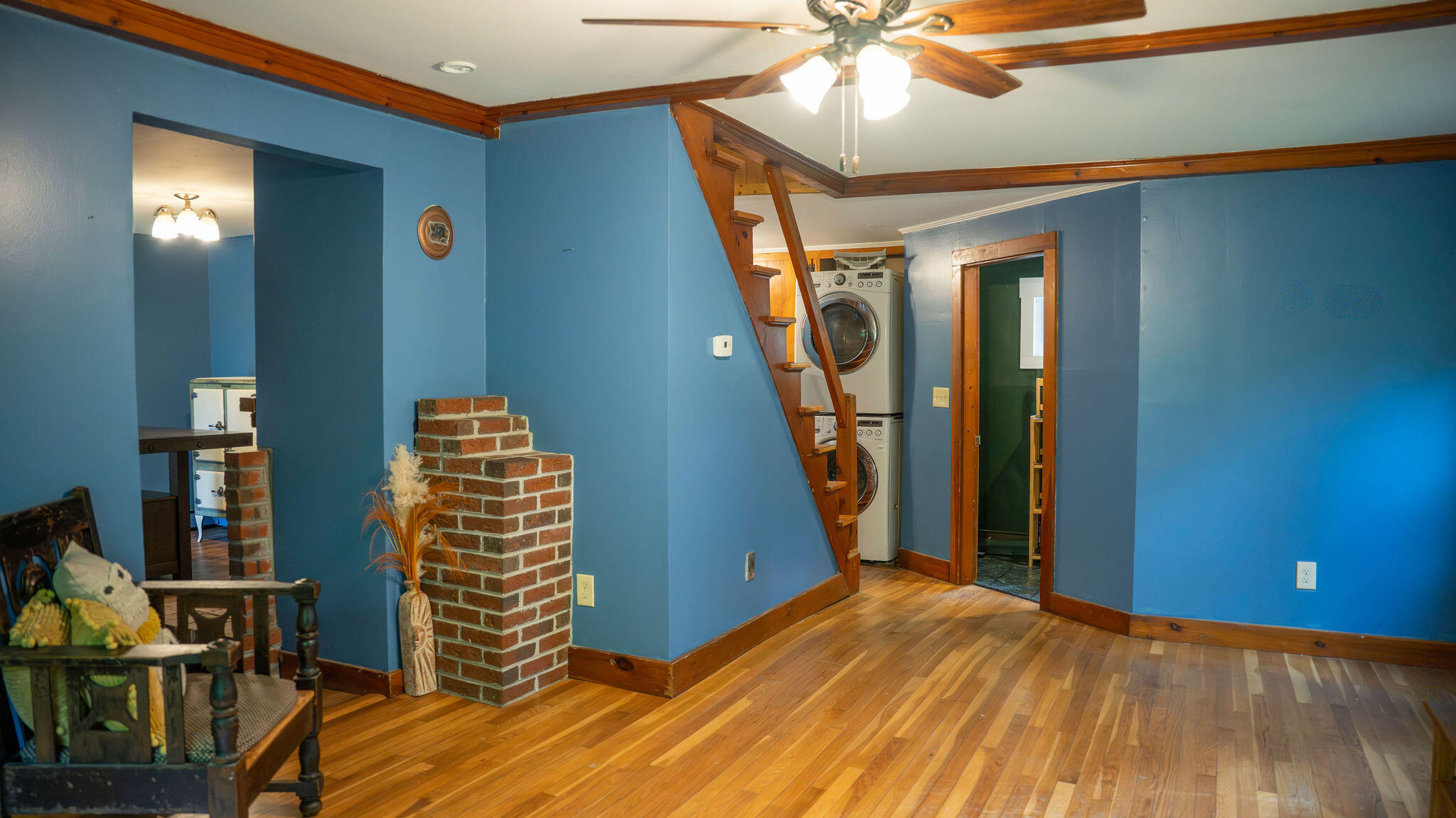 main property photo 14